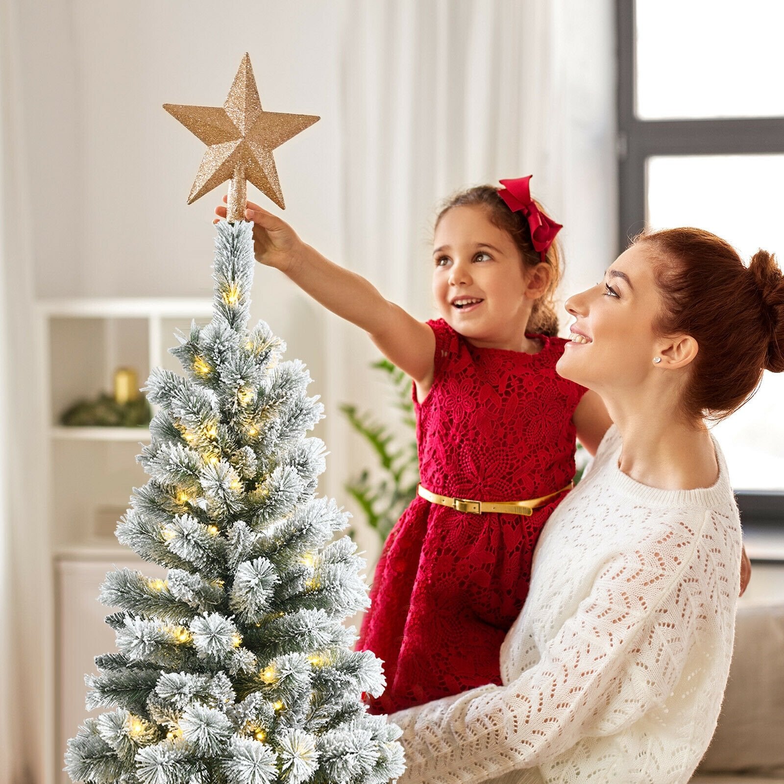 5 Feet Pre-Lit Hinged Christmas Tree Snow Flocked with 9 Modes Remote Control Lights, White Christmas Tree   at Gallery Canada