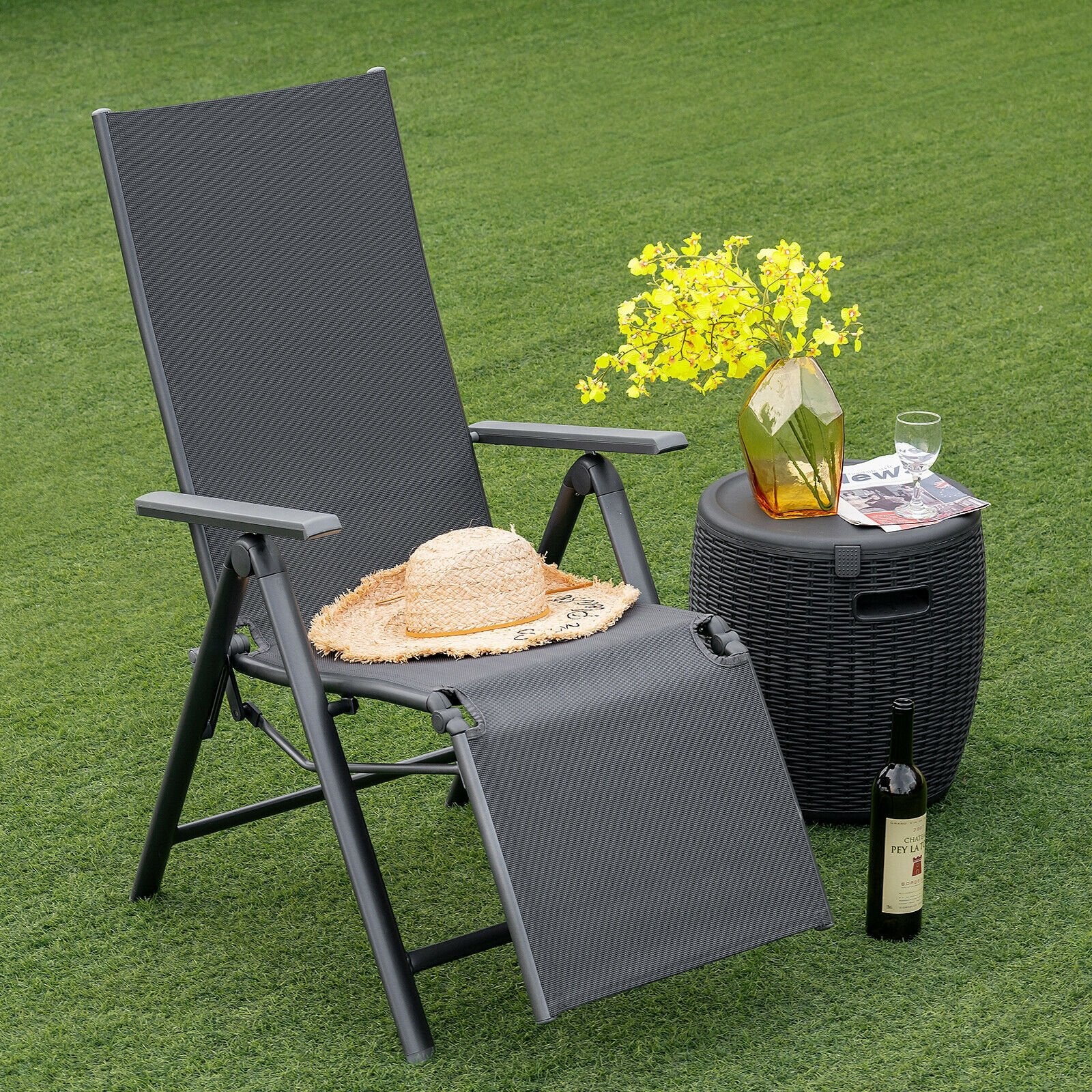 Aluminum Frame Outdoor Foldable Reclining Chair, Gray Beach & Lawn Chairs   at Gallery Canada