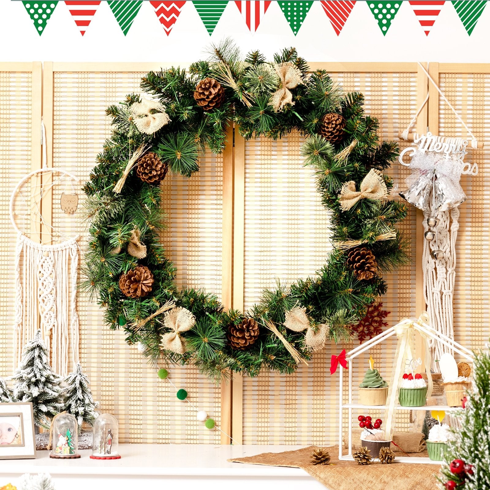 30 Inch Pre-lit Christmas Wreath with Mixed Decorations, Green - Gallery Canada