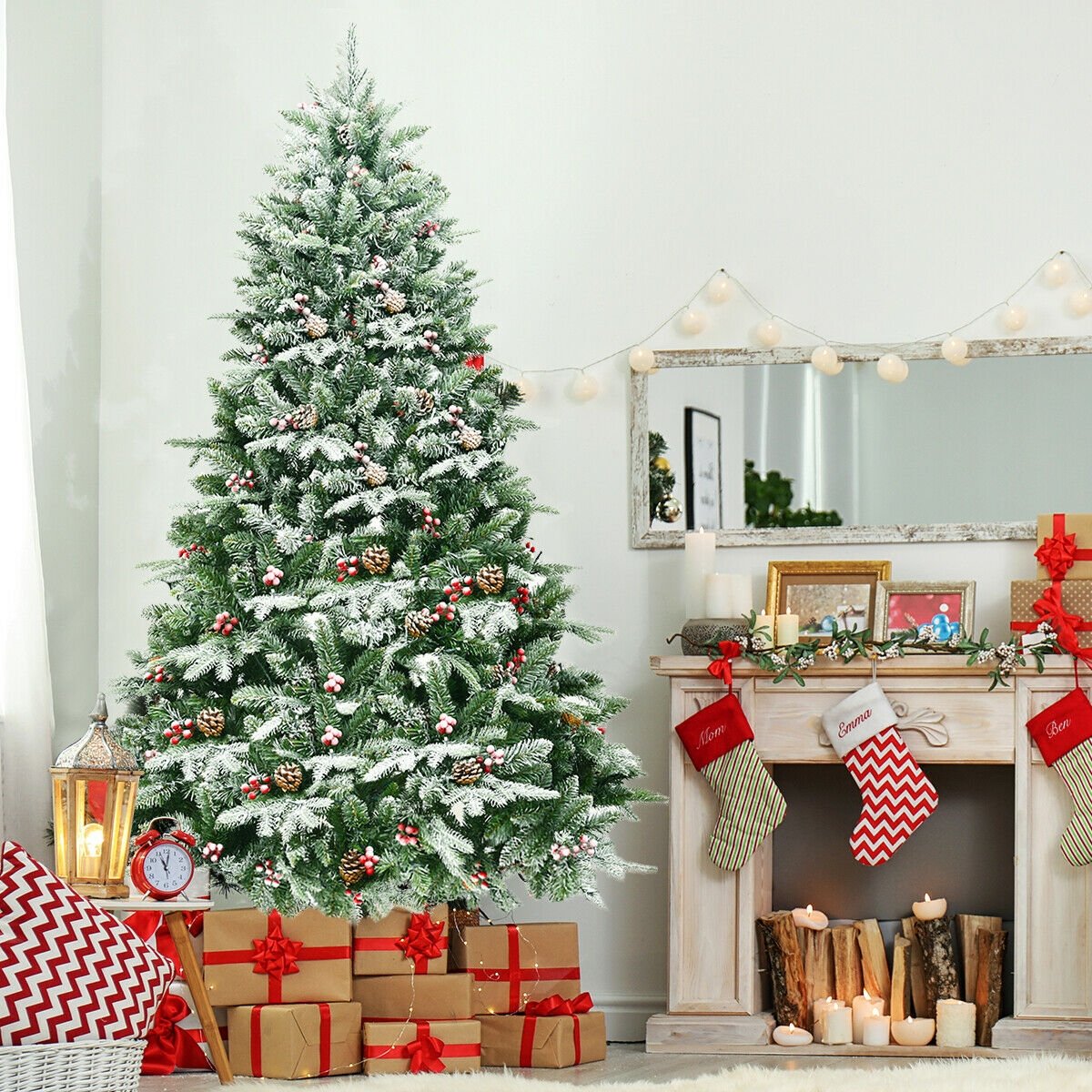 6.5 Feet Pre-lit Snow Flocked Hinged Artificial Christmas Tree, Green Christmas Tree   at Gallery Canada