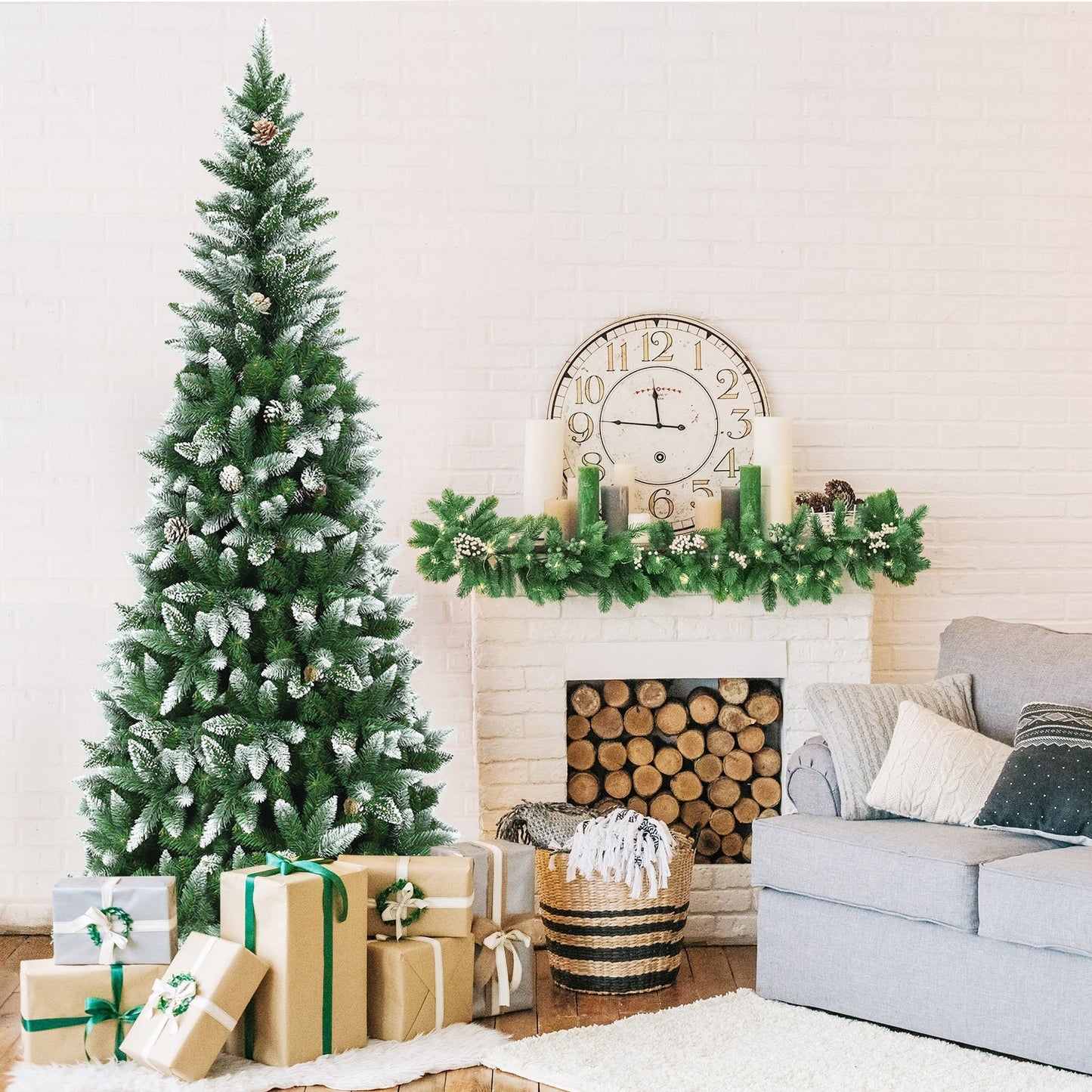 5 / 6 / 7.5 Feet Artificial Pencil Christmas Tree with Pine Cones, Green Christmas Tree   at Gallery Canada