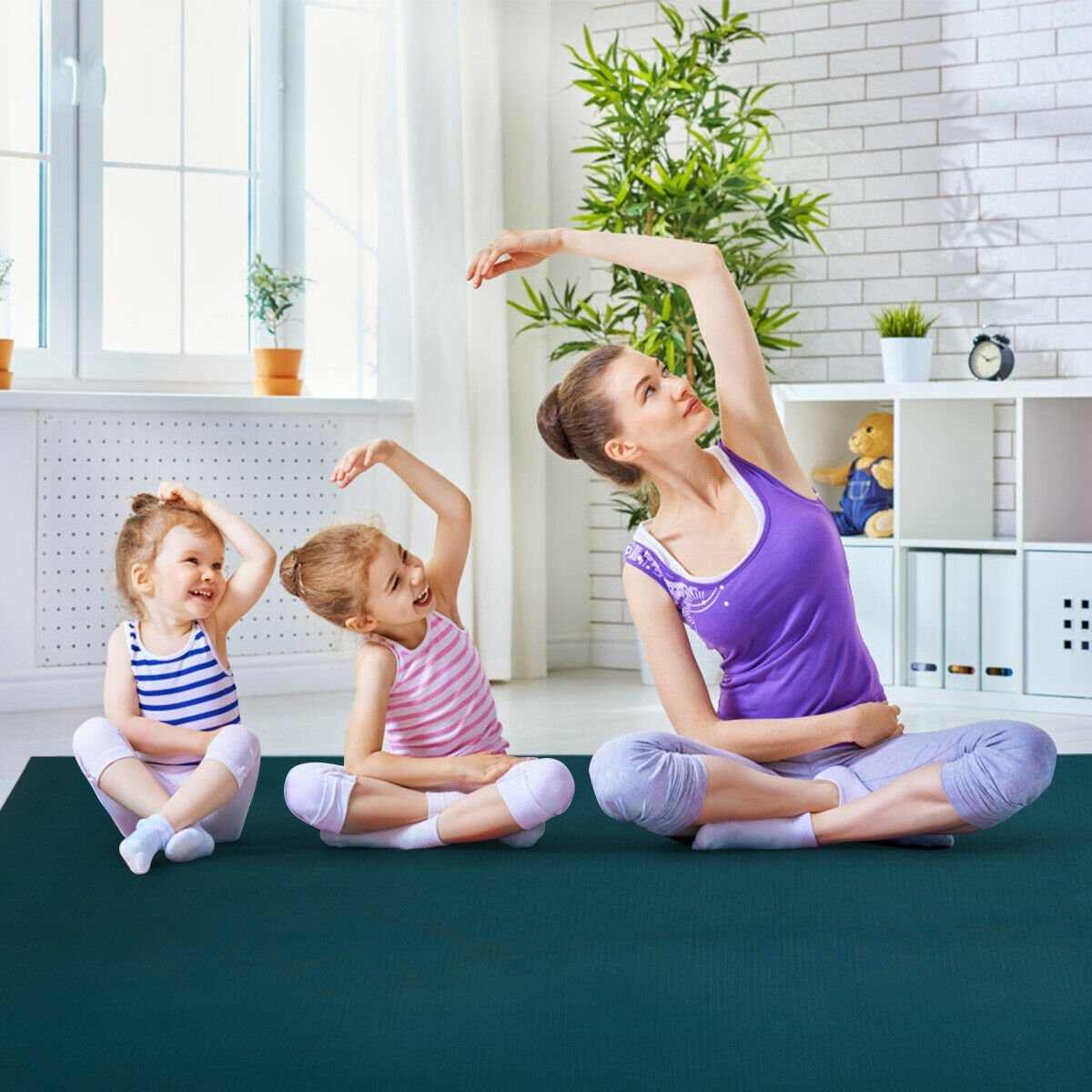 Workout Yoga Mat for Exercise, Navy Yoga & Gym Mats   at Gallery Canada