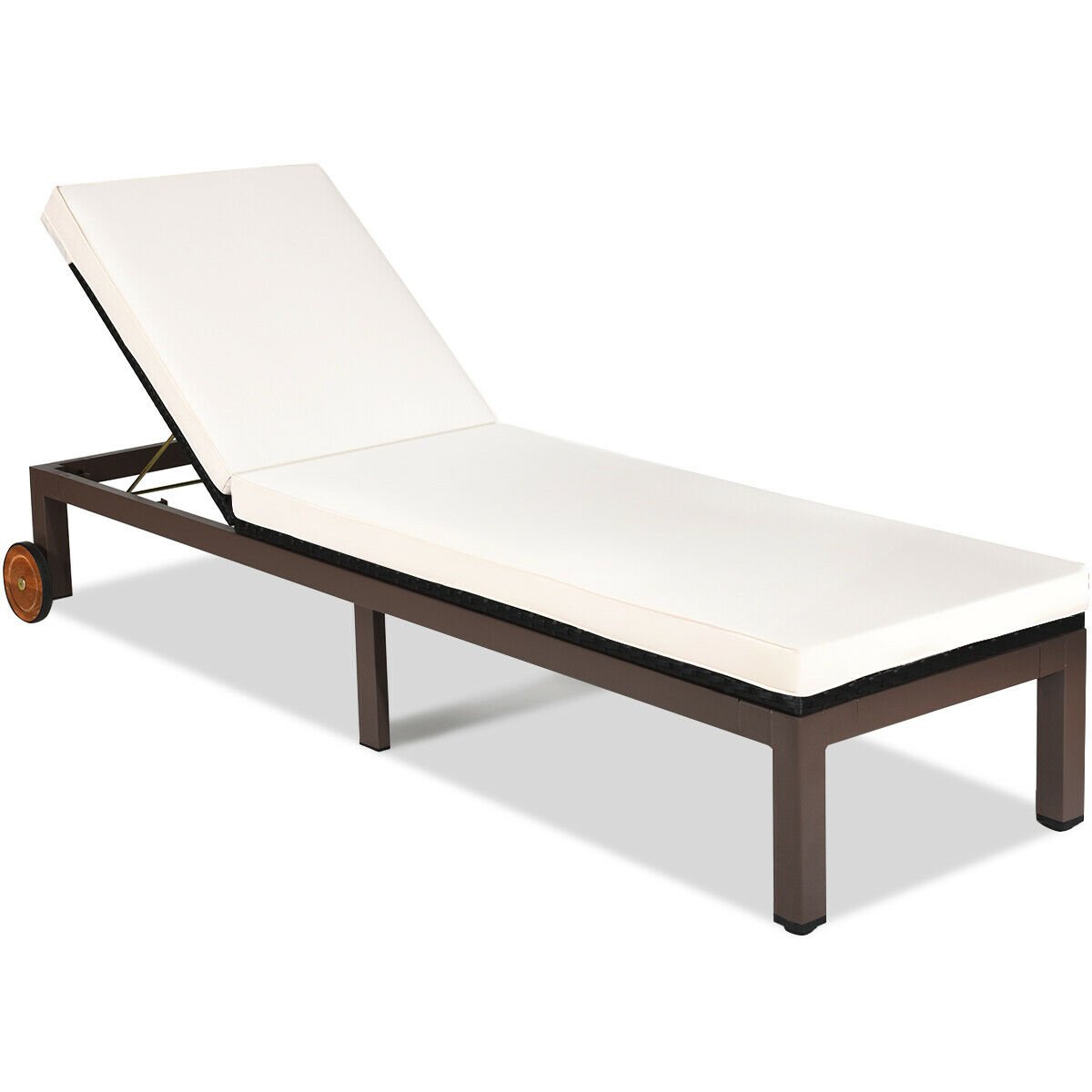 Patio Chaise Lounge Chair Outdoor Rattan Lounger Recliner Chair, Beige Outdoor Chaise Lounges   at Gallery Canada