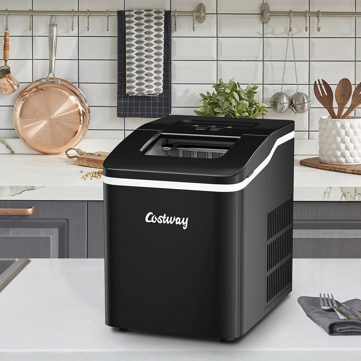 26lbs/24h Portable Countertop Ice Maker Machine with Scoop 9 Ice Cubes Ready in 8 minutes, Black Ice Makers at Gallery Canada