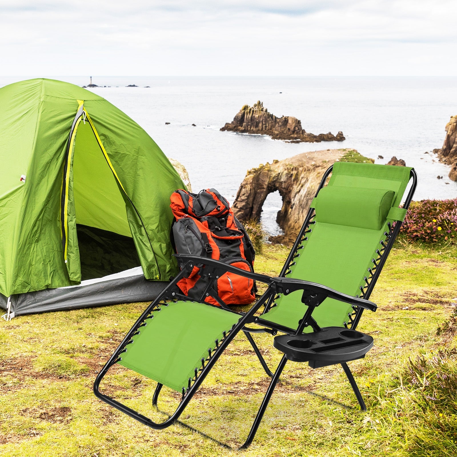 Outdoor Folding Zero Gravity Reclining Lounge Chair with Utility Tray, Green Beach & Lawn Chairs at Gallery Canada