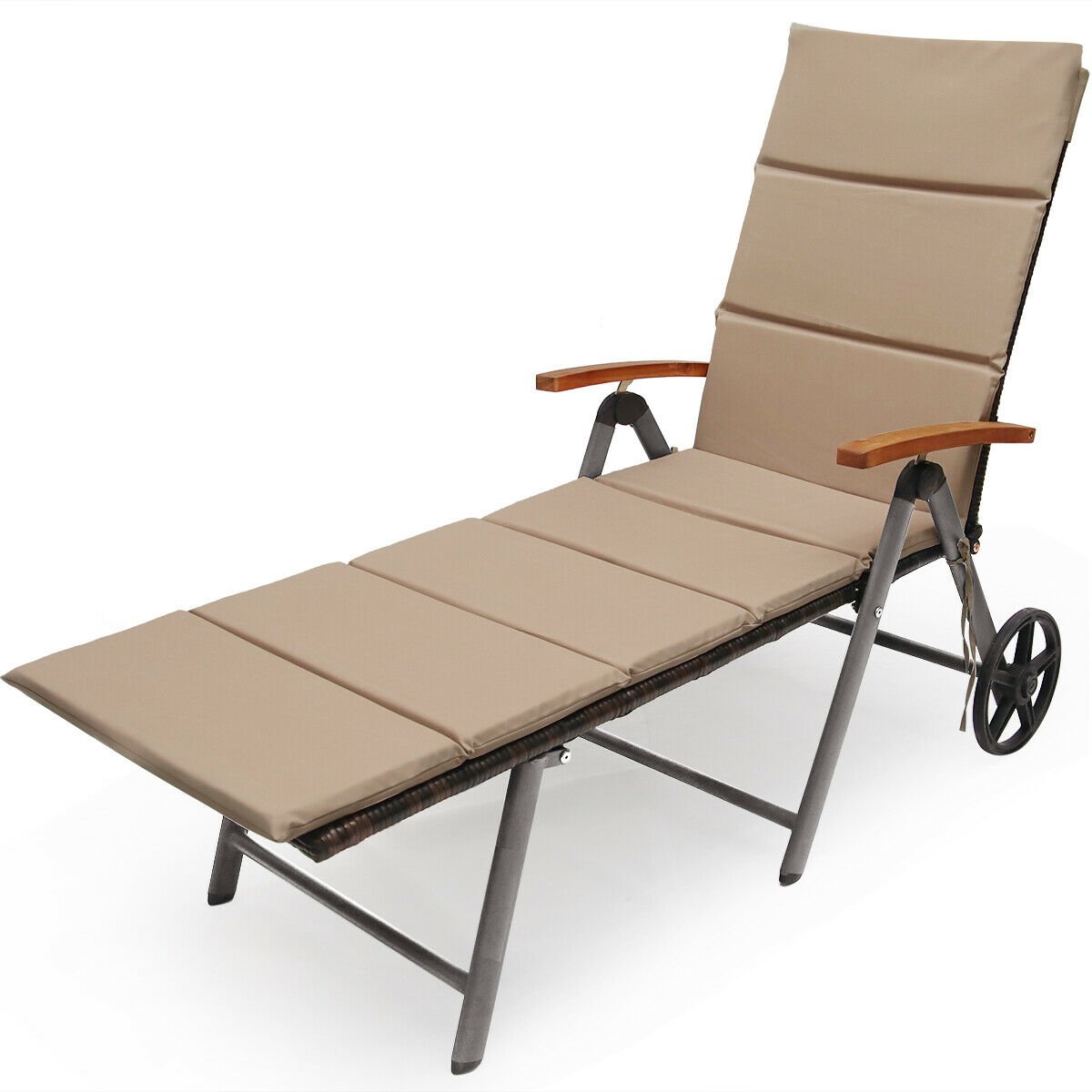 Outdoor Chaise Lounge Chair Rattan Lounger Recliner Chair, Brown Outdoor Chaise Lounges   at Gallery Canada