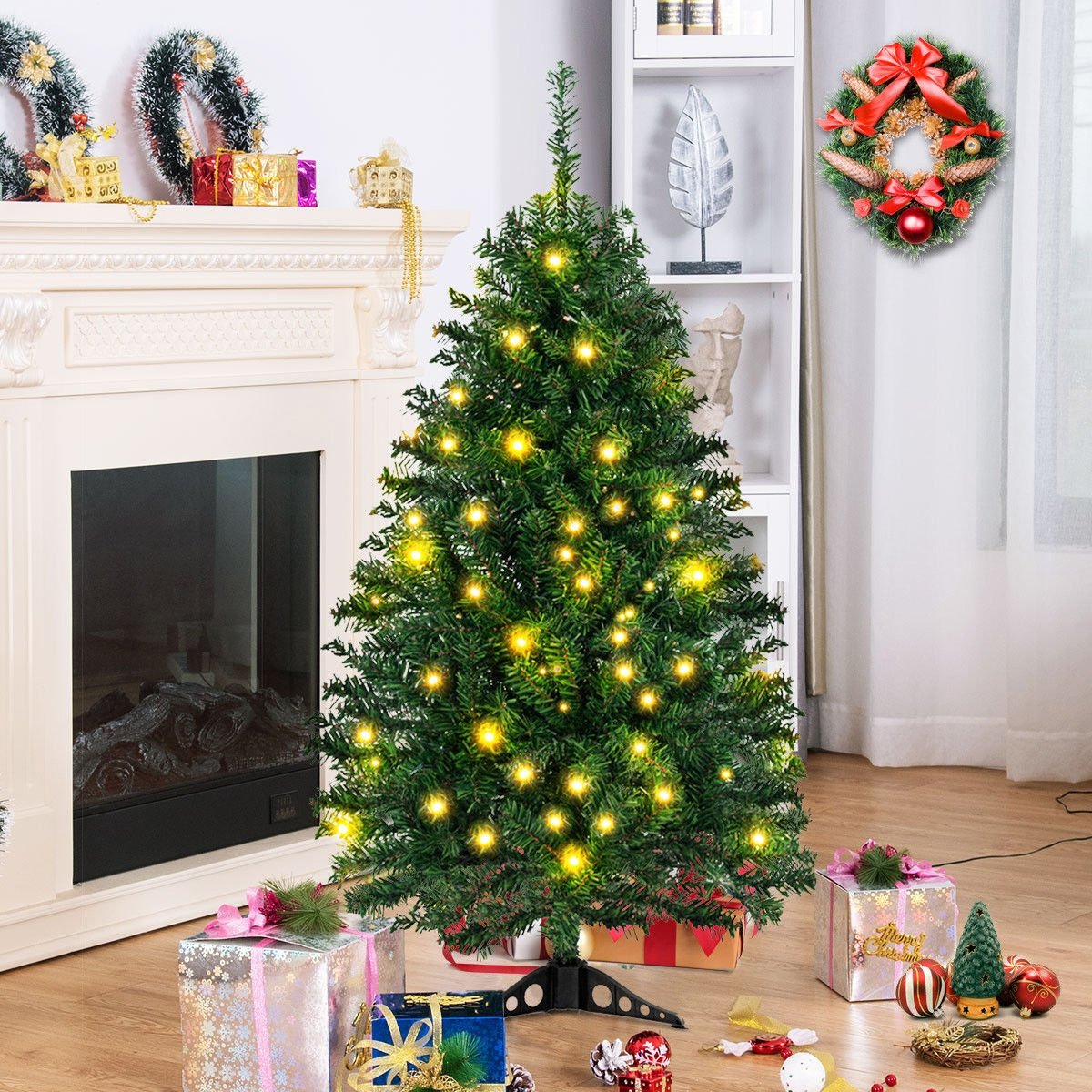 4 Feet Tabletop Artificial Christmas Tree with LED Lights, Green Christmas Tree   at Gallery Canada