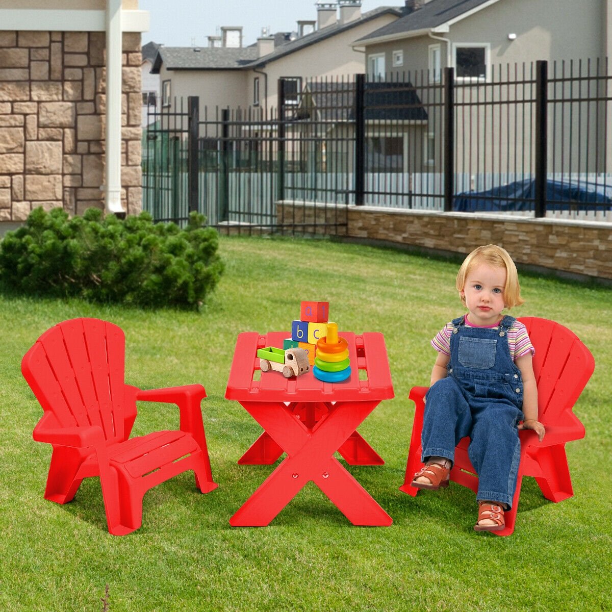 3-Piece Plastic Children Play Table Chair Set, Red - Gallery Canada