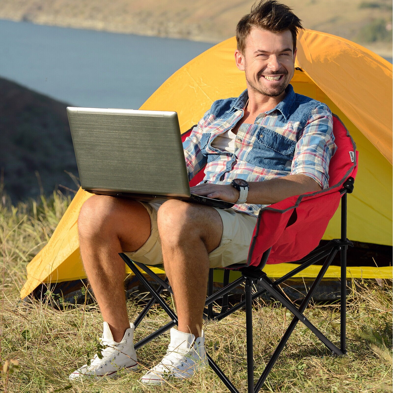 Folding Camping Moon Padded Chair with Carrying Bag, Red - Gallery Canada