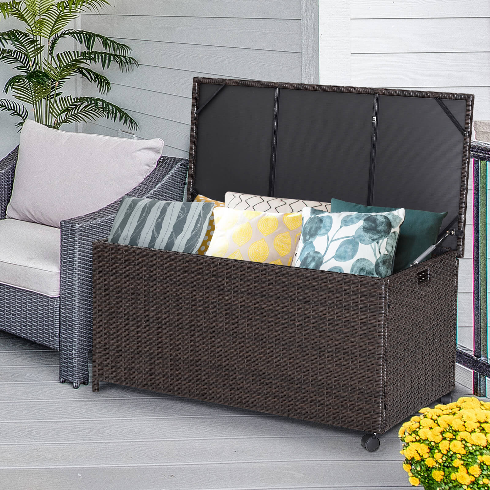 Outdoor Wicker Storage Box with Zippered Liner-50 Gallon, Brown Sheds & Outdoor Storage   at Gallery Canada