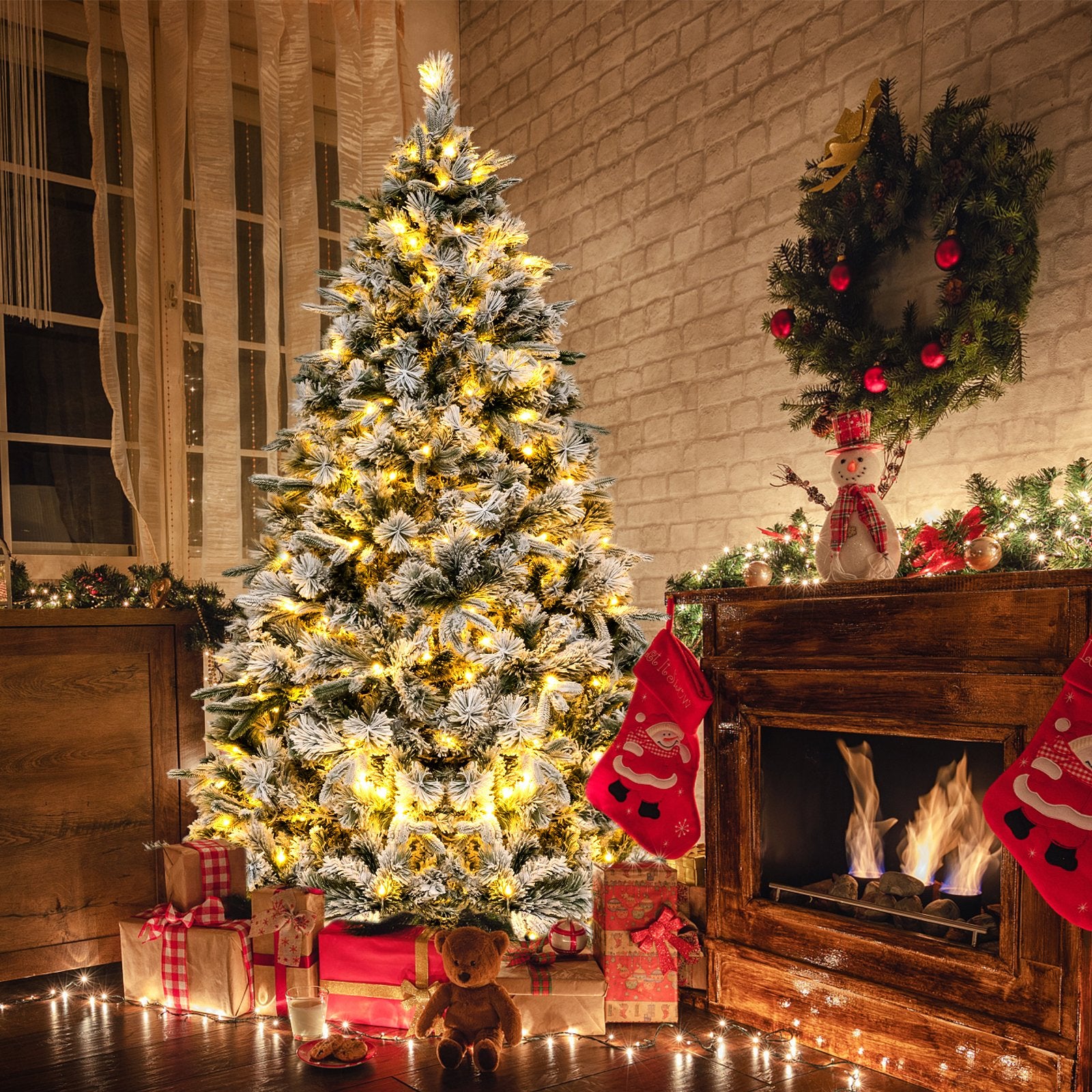 Flocked Christmas Tree with 250 Warm White LED Lights and 752 Mixed Branch Tips-6ft, Green Christmas Tree   at Gallery Canada