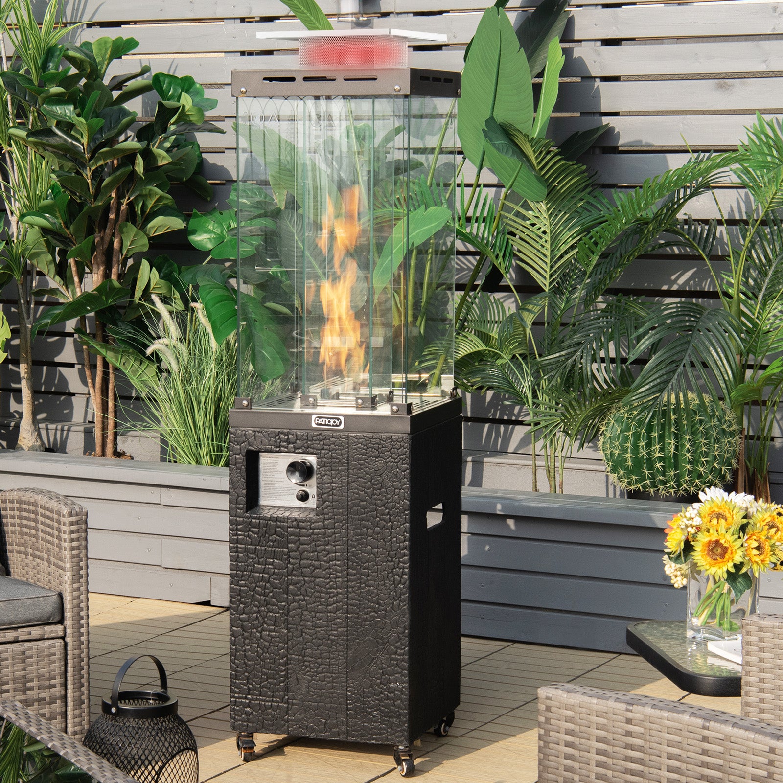 41 000 BTU Propane Patio Heater with Lockable Wheels, Black Patio Heaters at Gallery Canada