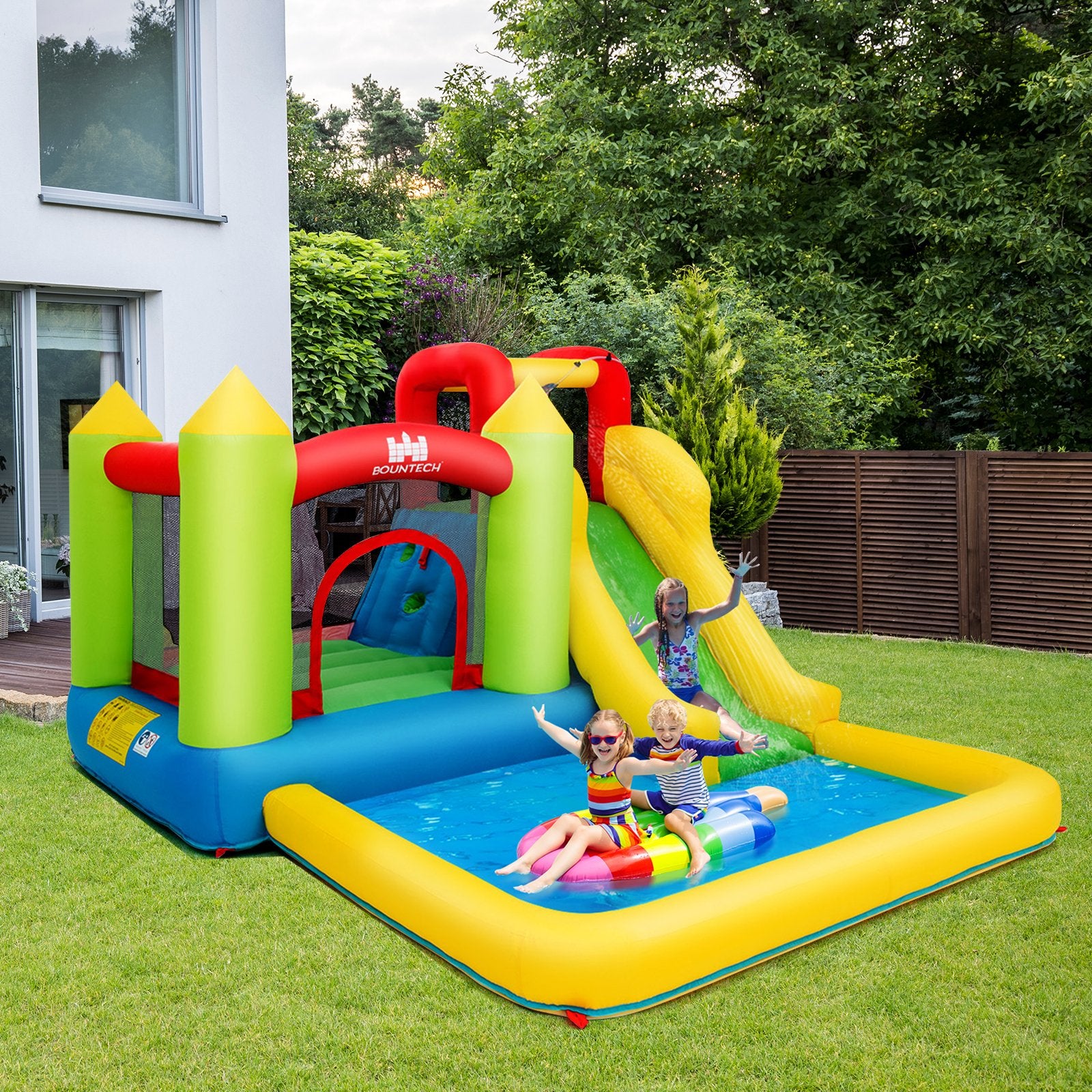 Outdoor Inflatable Bounce House with 480 W Blower Bounce House   at Gallery Canada