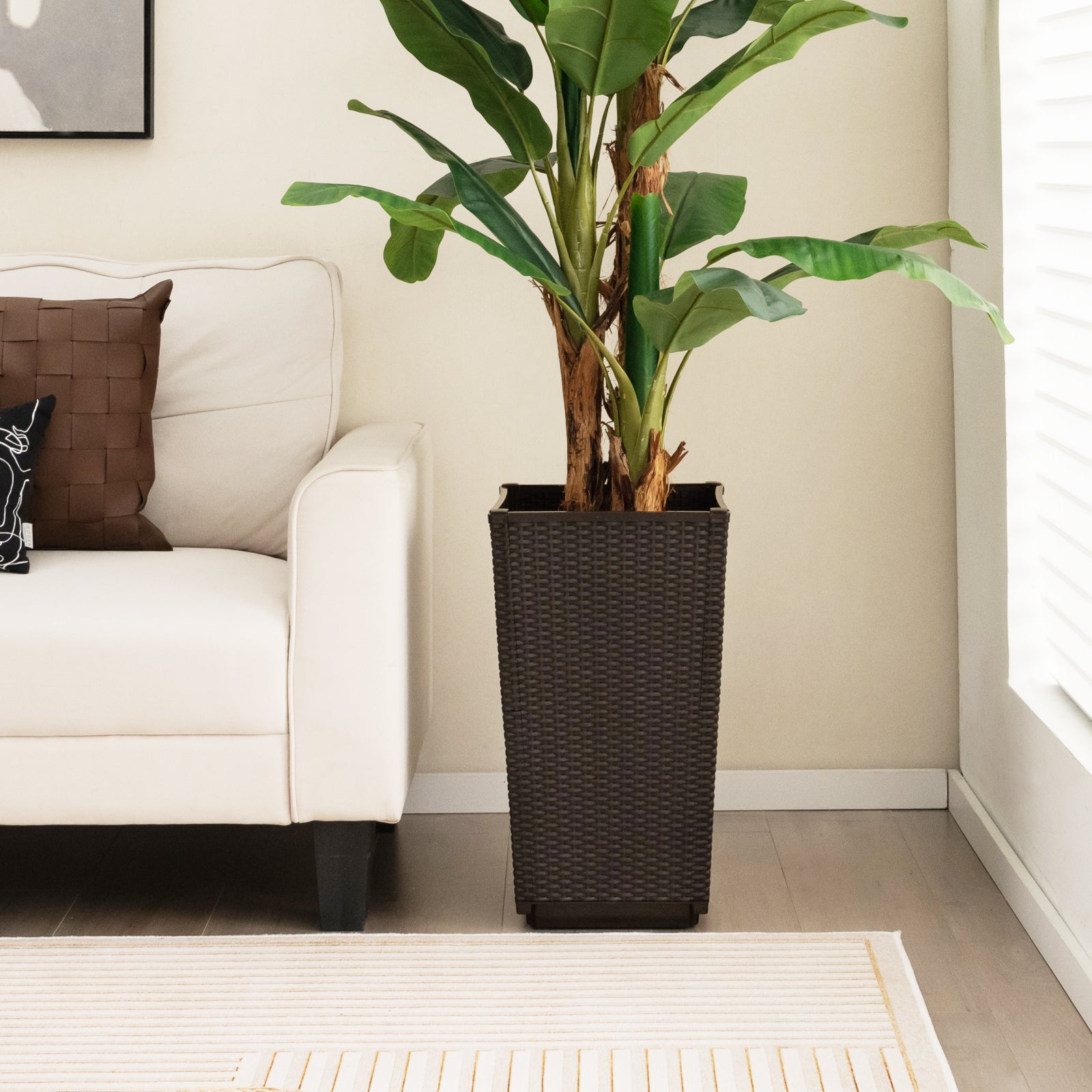 Outdoor Wicker Flower Pot Set of 2 with Drainage Hole for Porch Balcony, Brown Raised Garden Beds at Gallery Canada