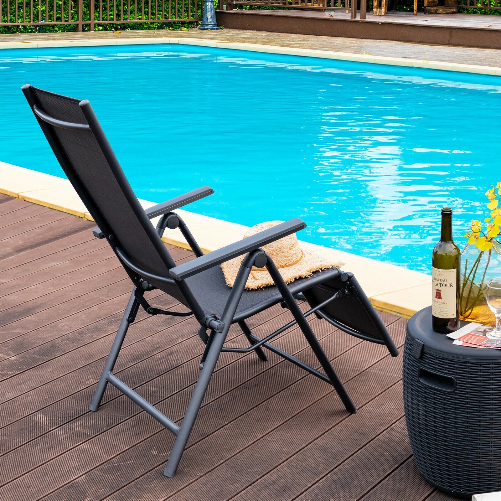 Aluminum Frame Outdoor Foldable Reclining Chair, Gray Beach & Lawn Chairs at Gallery Canada