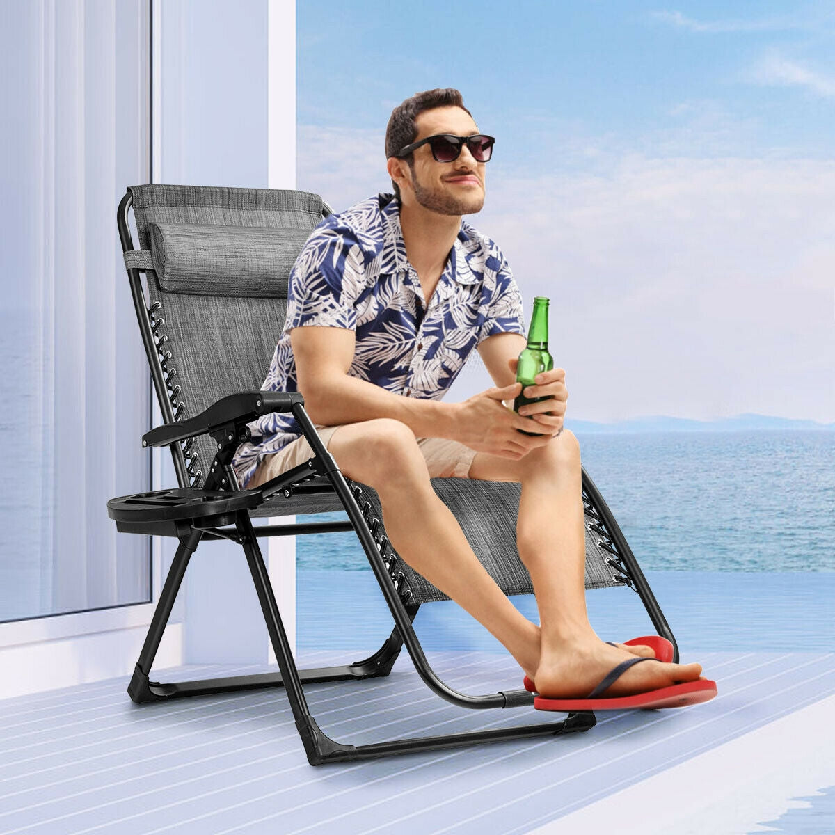 Oversize Lounge Chair with Cup Holder of Heavy Duty for outdoor, Gray Beach & Lawn Chairs at Gallery Canada