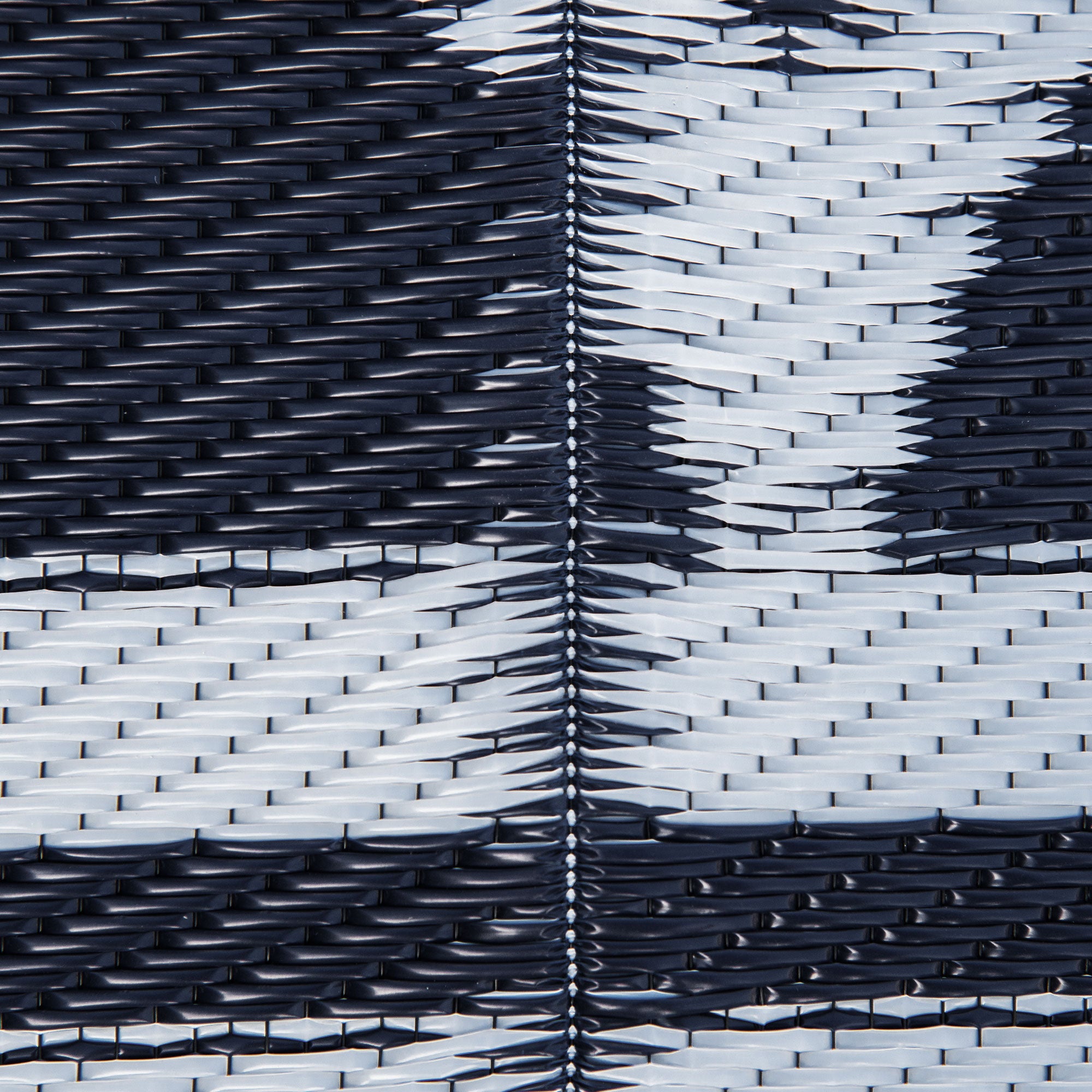 Reversible Outdoor RV Rug, 9' x 18' Patio Floor Mat, Plastic Straw Rug for Backyard, Deck, Picnic, Beach, Camping, Dark Blue and White Outdoor Reversible Rugs at Gallery Canada