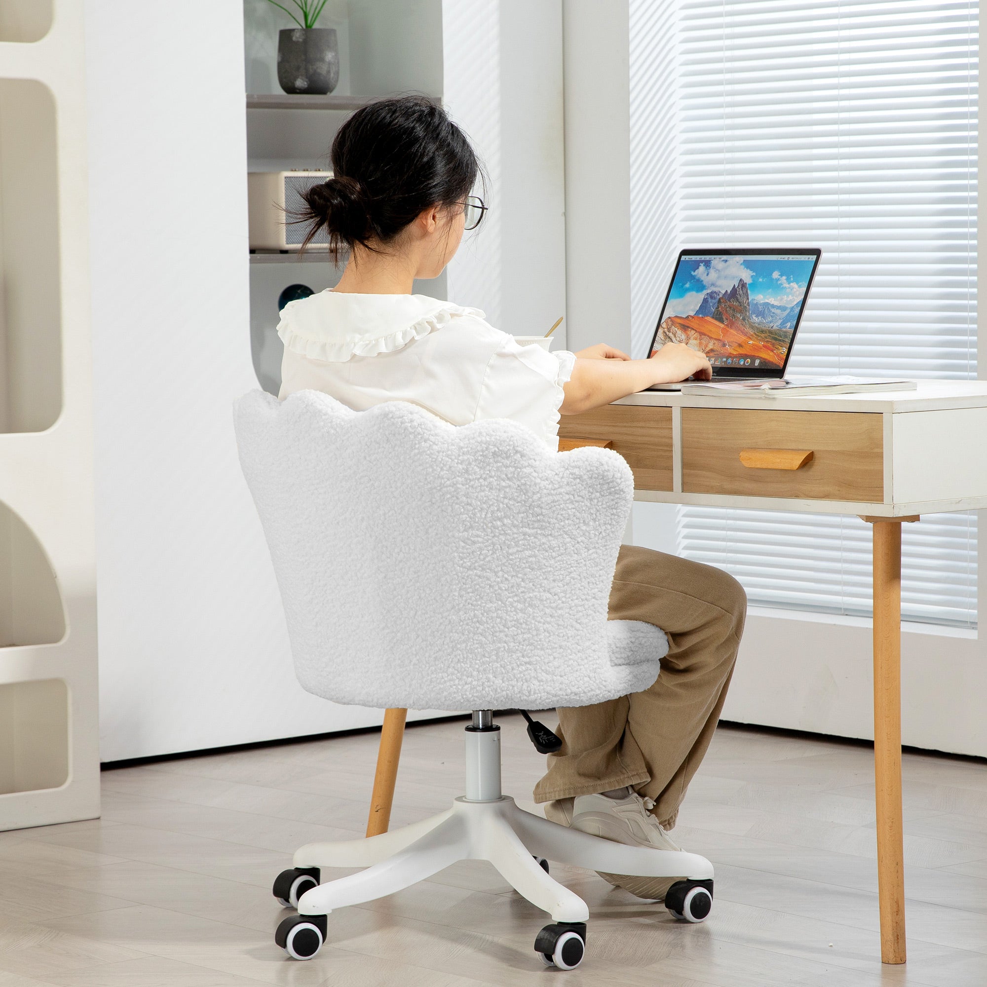 Adjustable Height Study Chair, Mid Back Berber Fleece Office Chair with Swivel Wheels for Living Room, Study, White Task Chairs at Gallery Canada