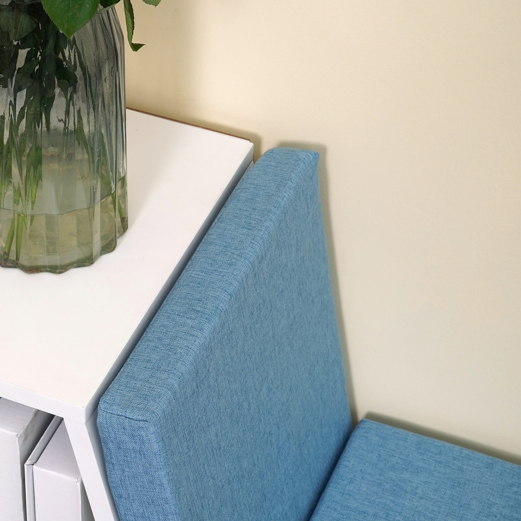 Multi-Purpose Bookshelf with 5 Cubes, 5-Cubby Bookcase with Cushioned Reading Nook and Storage Shelves, Blue Small Bookshelves at Gallery Canada