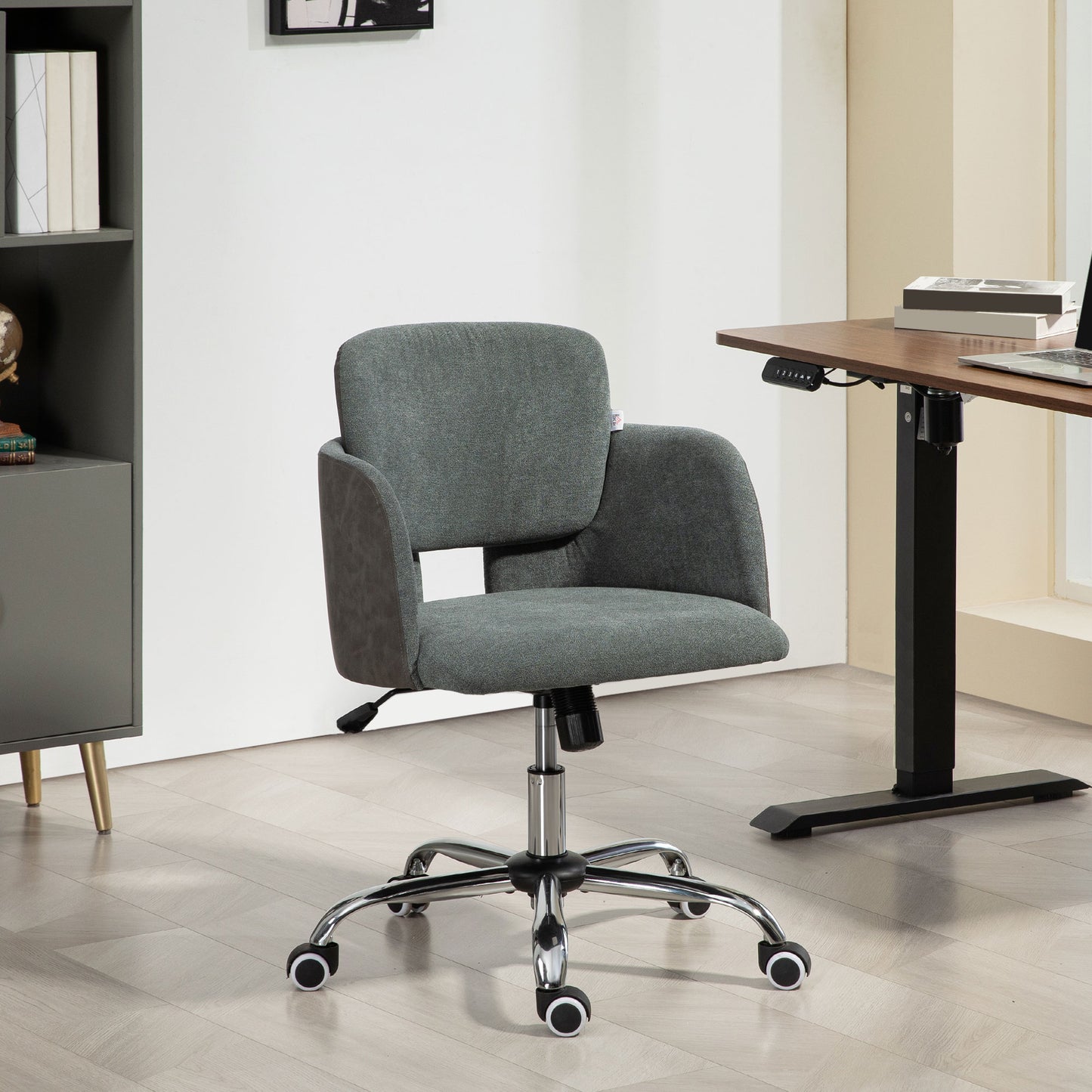 Small Desk Chair, Height Adjustable Fabric Office Chair with Swivel Wheels, Tilt Function, Computer Chair, Grey Task Chairs Grey  at Gallery Canada