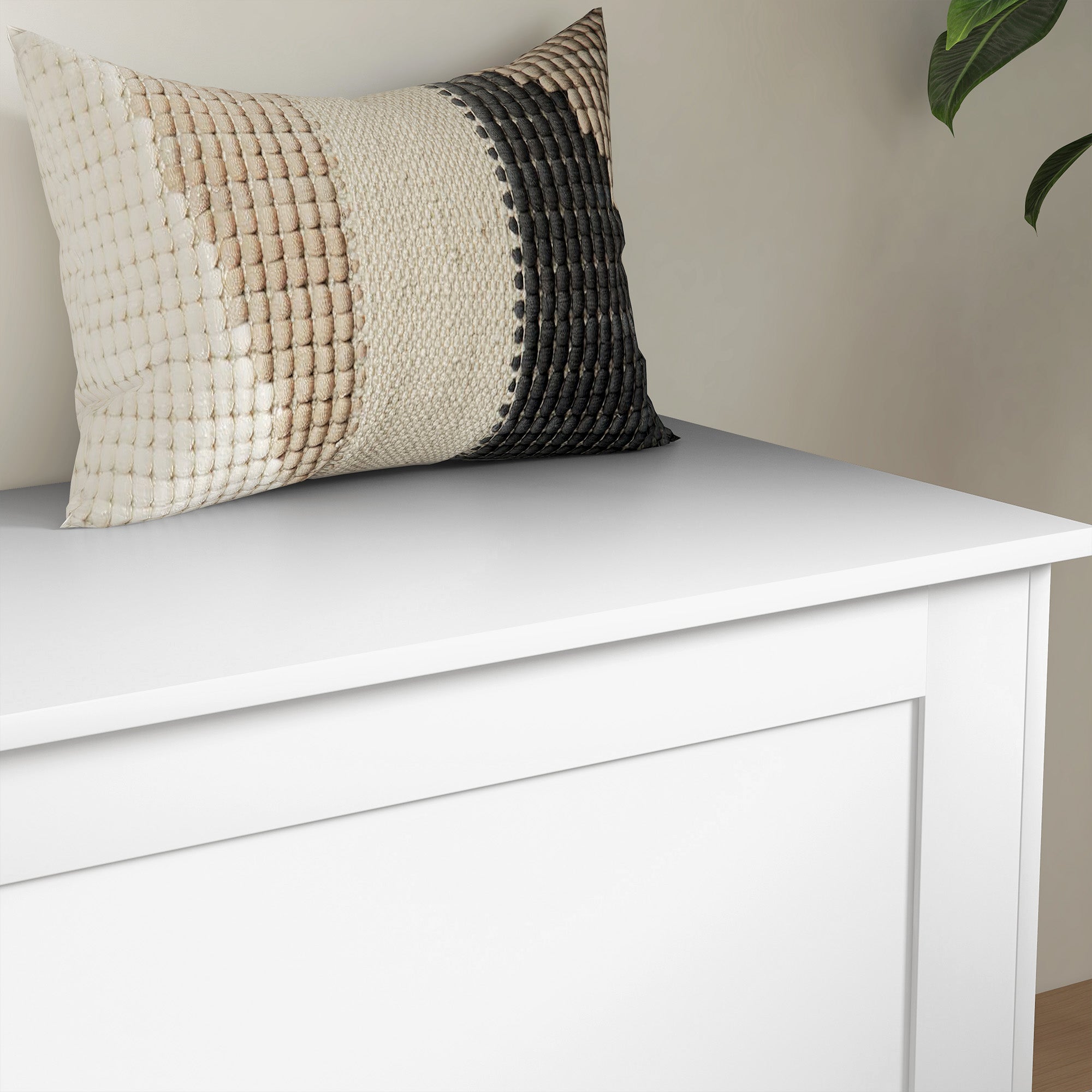31.5 Inches Storage Chest, Storage Trunk with Safety Hinge, Wooden Box for Living Room, White Wood Grain Storage Cabinets at Gallery Canada