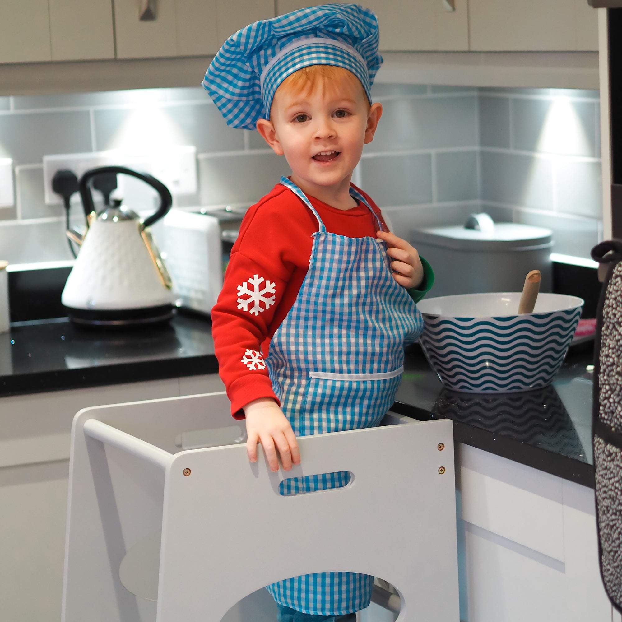 Toddler Tower Kitchen Helper with 3-Level Adjustable Height, Heavy-Duty Kids Step Stool with Safety Rail, Grey Toddler & Kids Step Stools at Gallery Canada