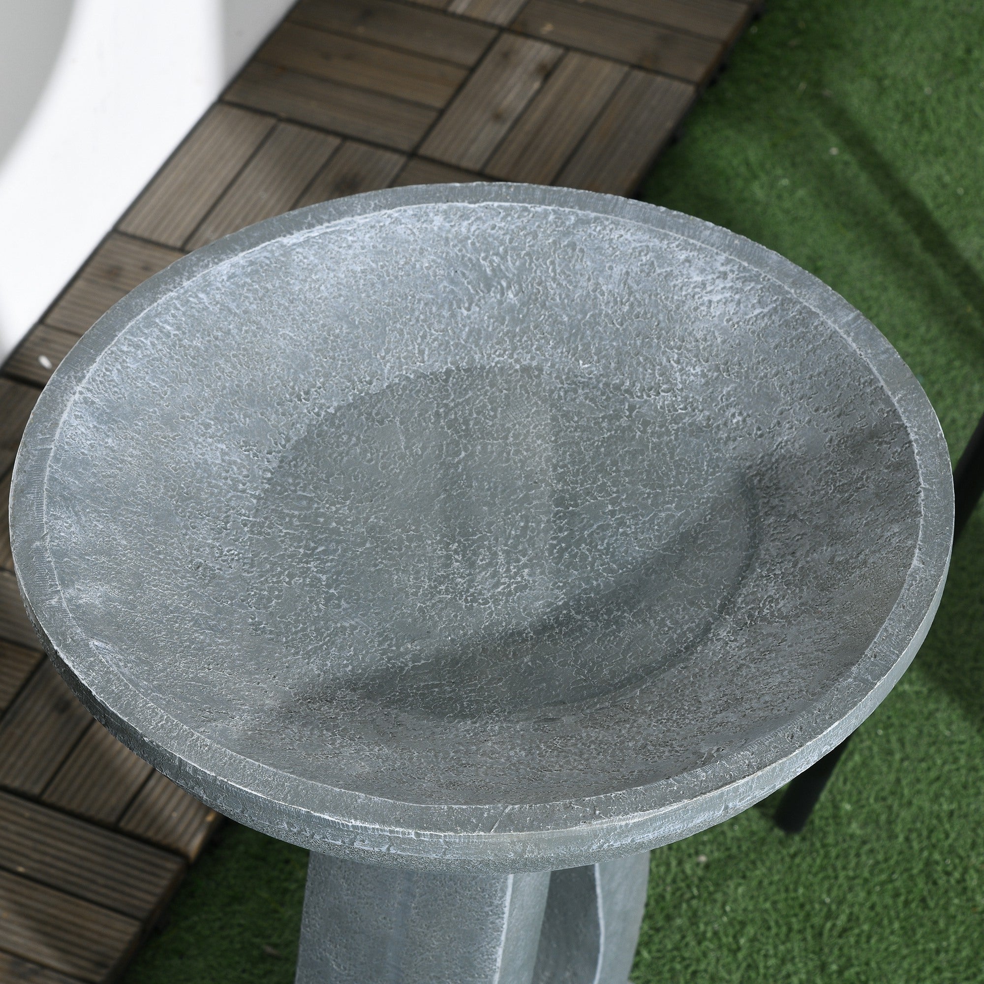 Outdoor Resin Bird Bath, 20.1