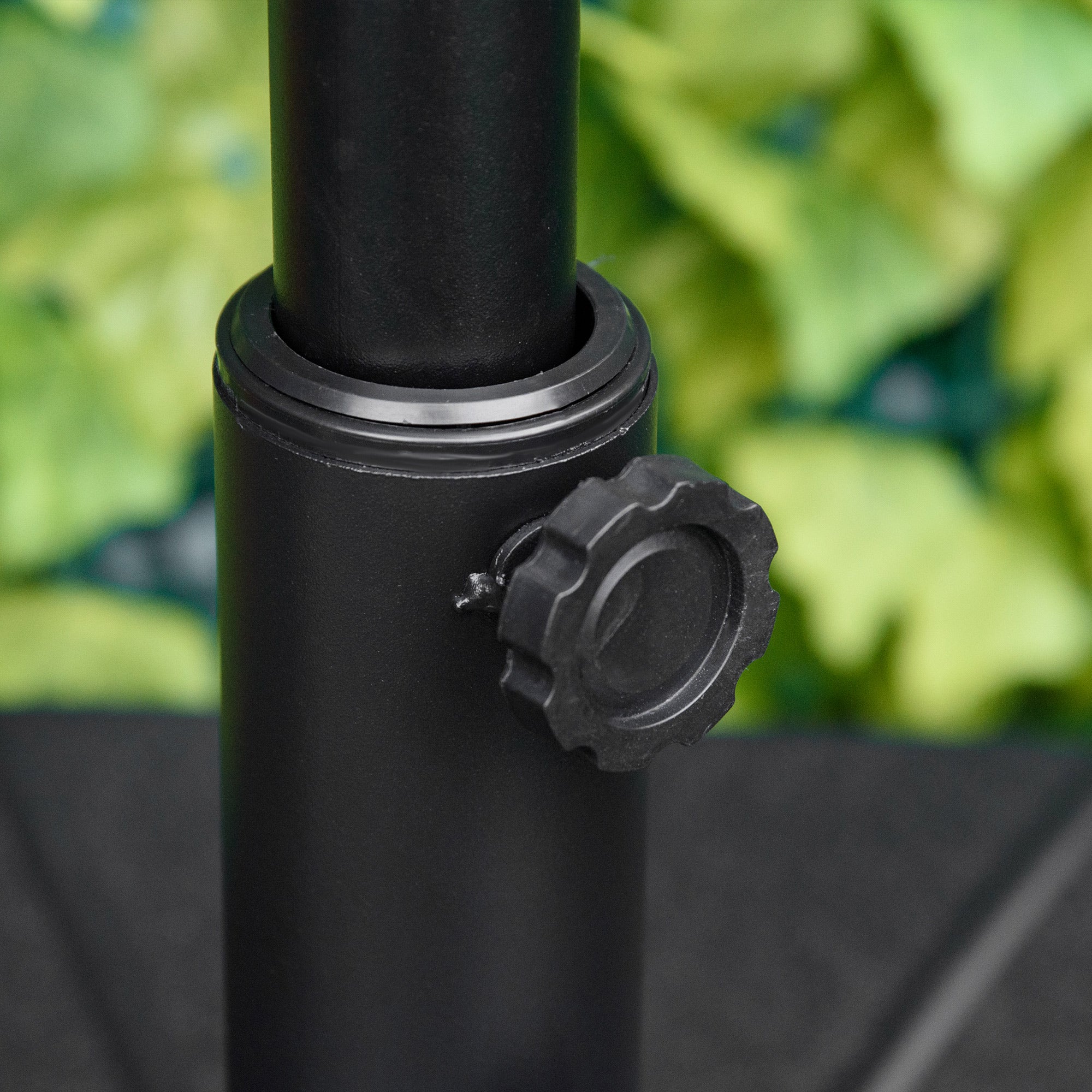 Patio Umbrella Base Parasol Holder Outdoor Market Umbrella Stand Weights, Water/Sand Filled for Garden, Poolside, Black Umbrella Bases at Gallery Canada