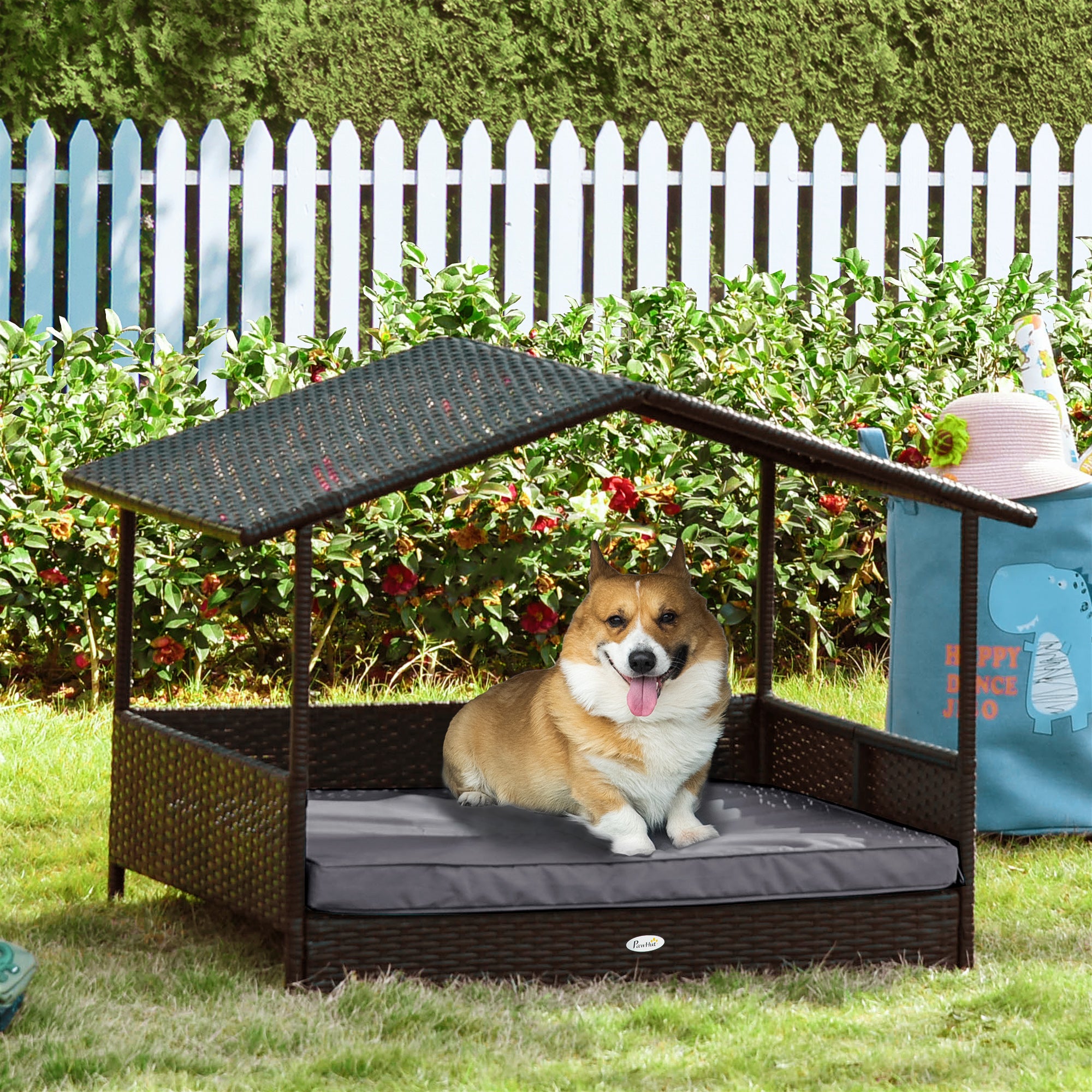 Wicker Pet House Dog Bed for Indoor/Outdoor Rattan Furniture with Cushion Houses, Kennels & Pens at Gallery Canada