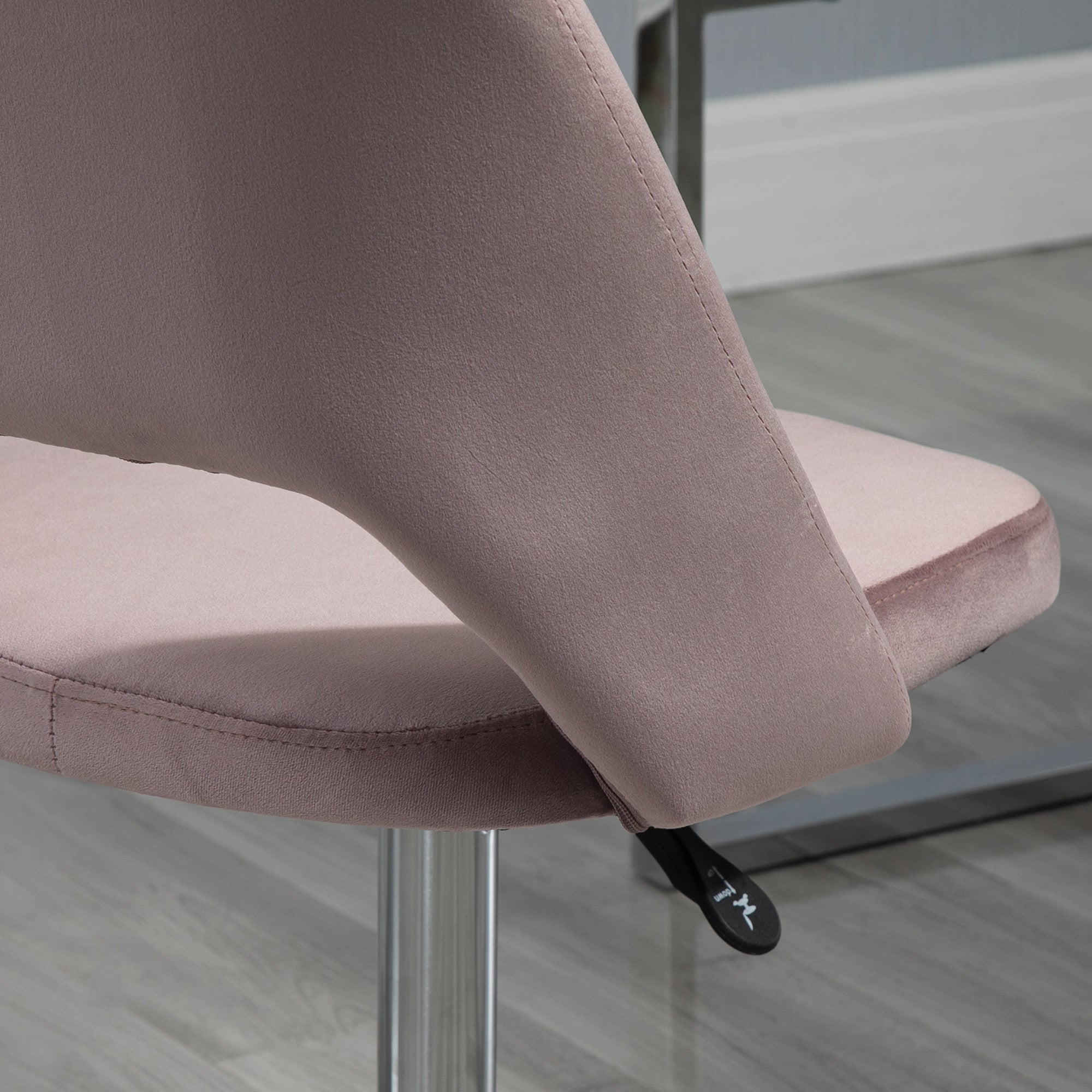 Mid Back Office Chair Velvet Fabric Swivel Scallop Shape Computer Desk Chair, Pink Office Chairs at Gallery Canada