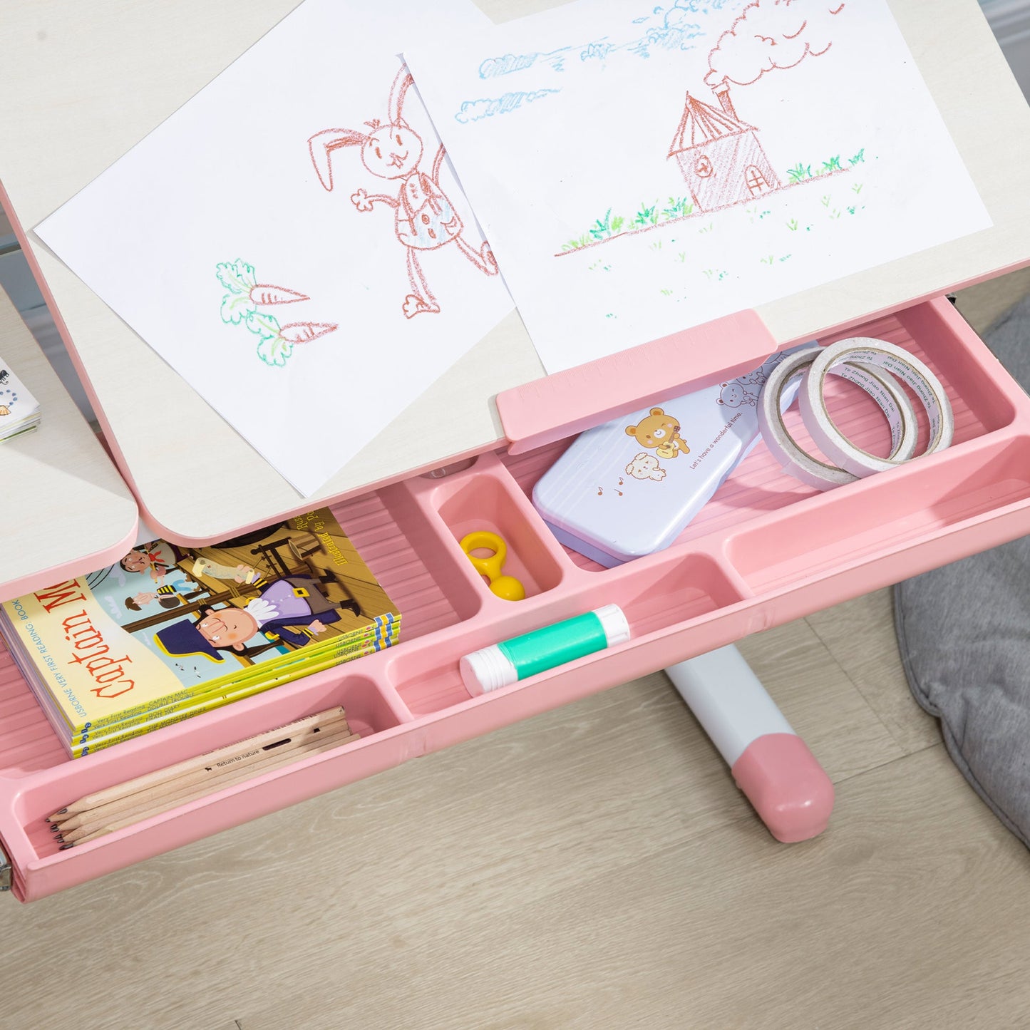 Kids Desk and Chair Set, Height Adjustable Student Writing Desk &; Chair with Adaptive Seat Back, Footrests, Bookshelf, Drawer, Pen Holder, Pink - Gallery Canada