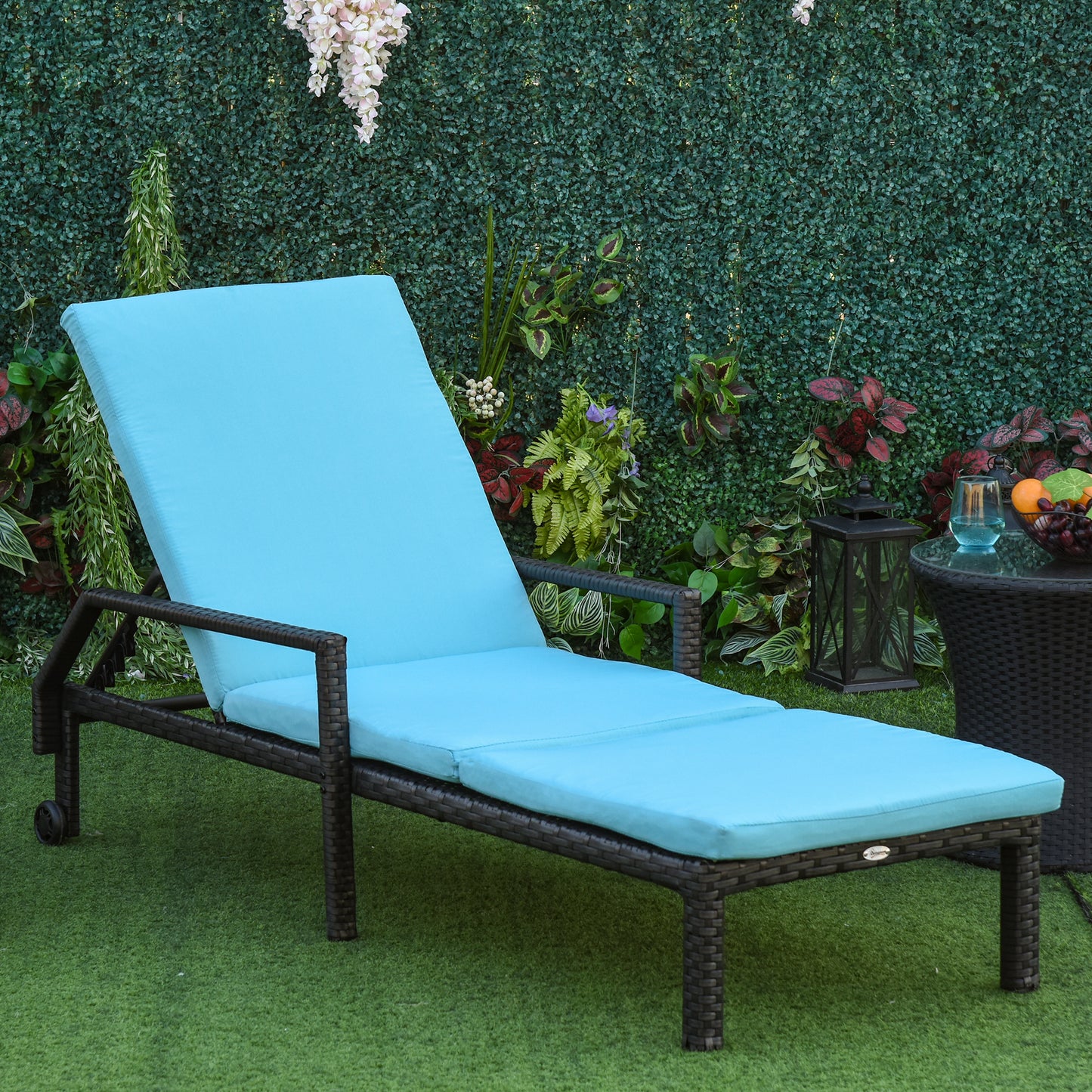 Wicker Chaise Lounger PE Rattan Outdoor Lounge Chair Garden Chair Recliner with 5-Level Adjustable Backrest and 2 Wheels, Sky Blue Chaise Loungers Sky Blue  at Gallery Canada