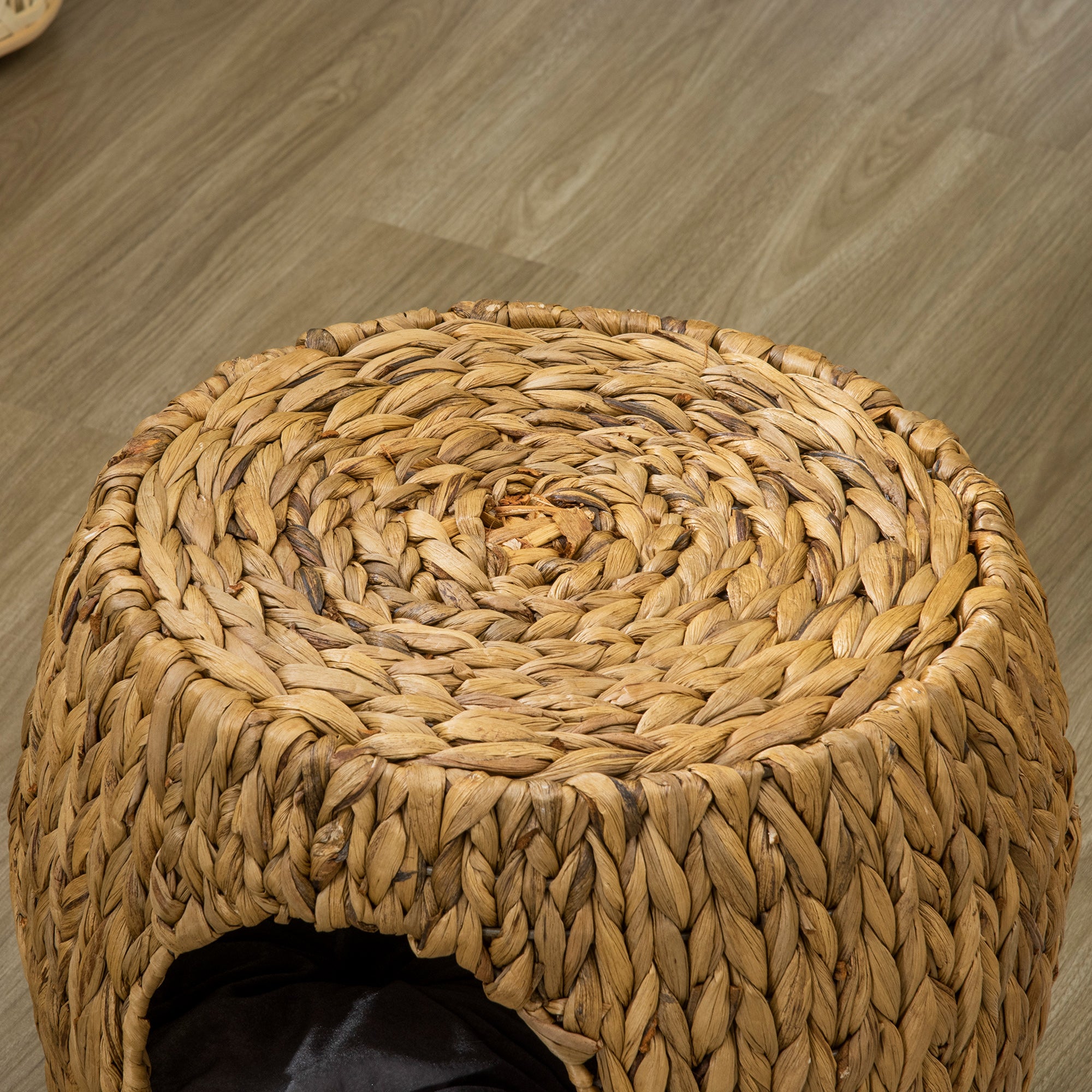 Wicker Cat Bed with Washable Cushion, Elevated Rattan Kitten Bed for Indoor Cats, Light Brown Cat Houses at Gallery Canada