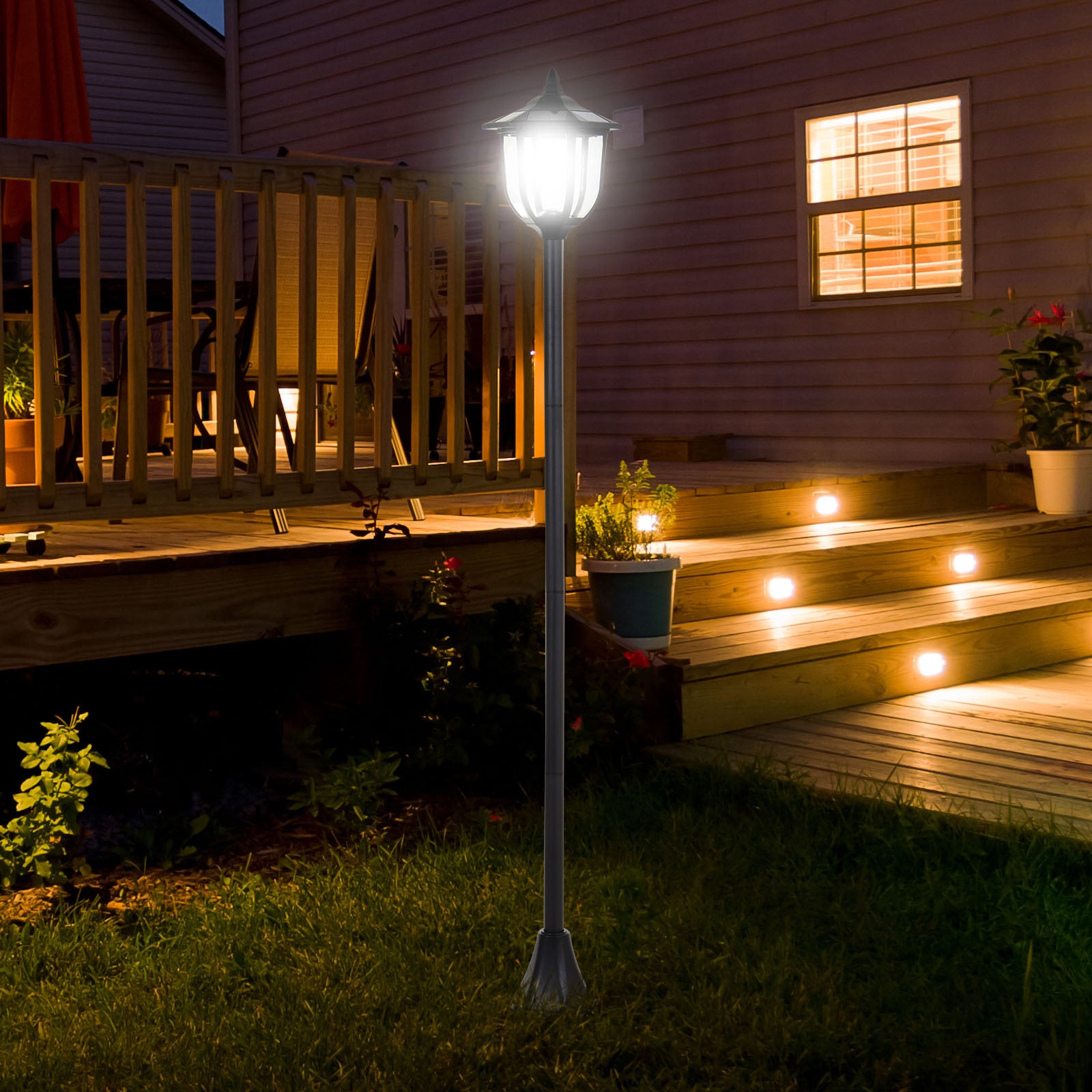 Solar Torch Lights Outdoor Garden Lighting 6 LED Water-Resist Auto On/Off 6 Hours Solar Post Lamps at Gallery Canada