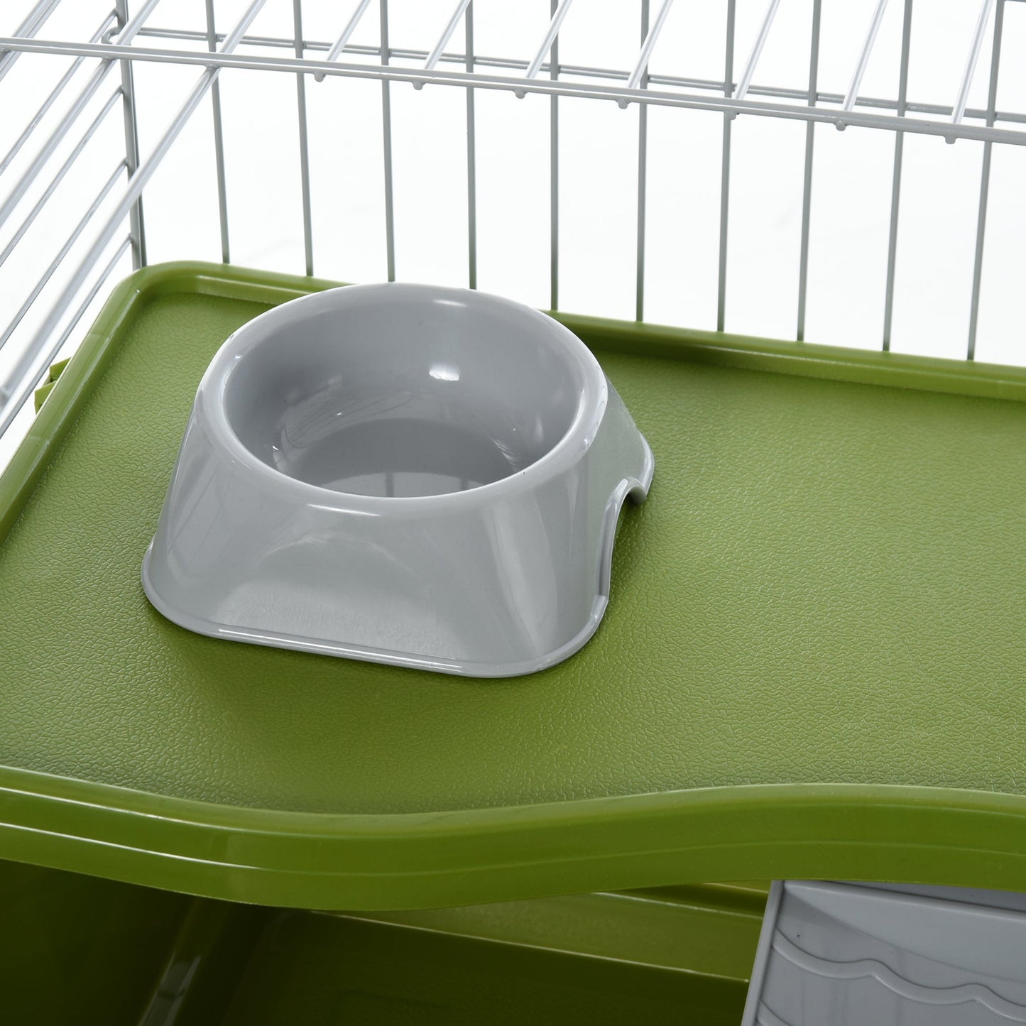 Small Animal Cage, Rolling Bunny Cage, Guinea Pig Cage with Food Dish, Water Bottle, Hay Feeder, Platform, Ramp, Green - Gallery Canada