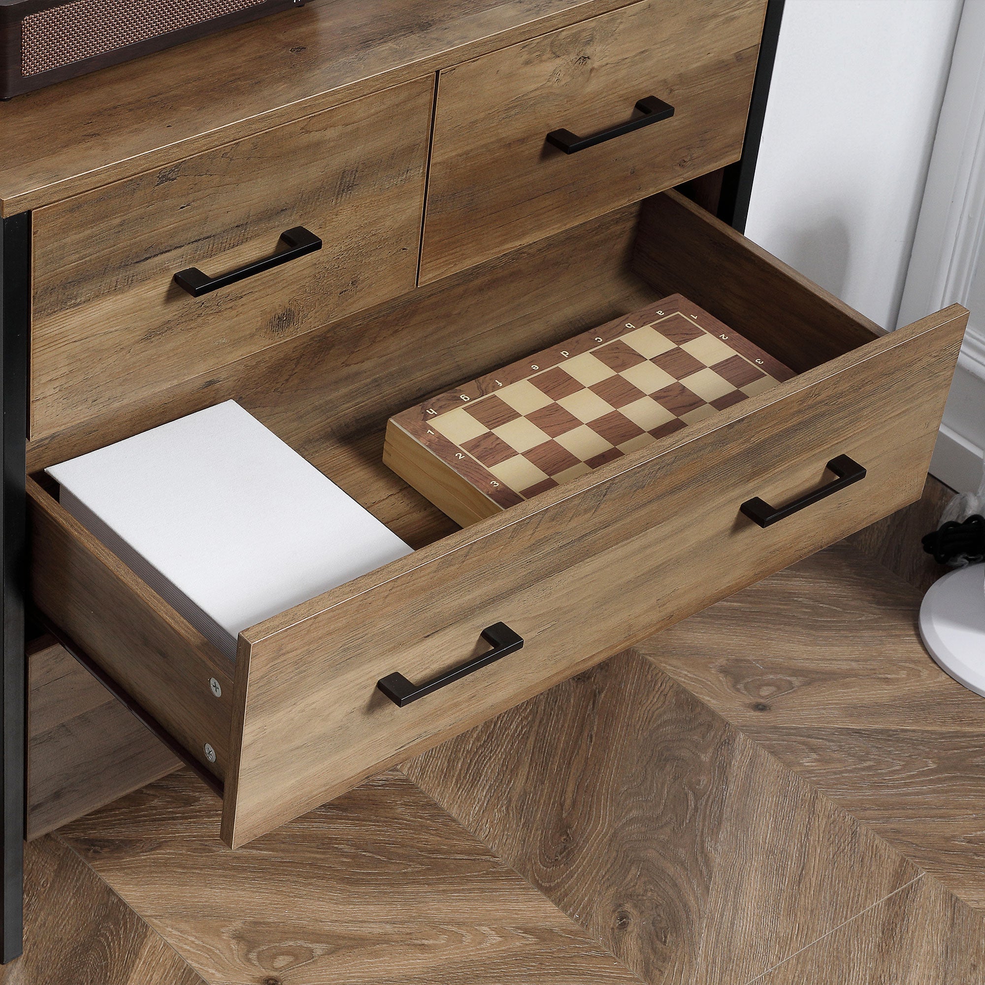 4 Drawer Dresser, Chest of Drawers with Metal Frame and Handles for Bedroom, Brown Storage Cabinets   at Gallery Canada