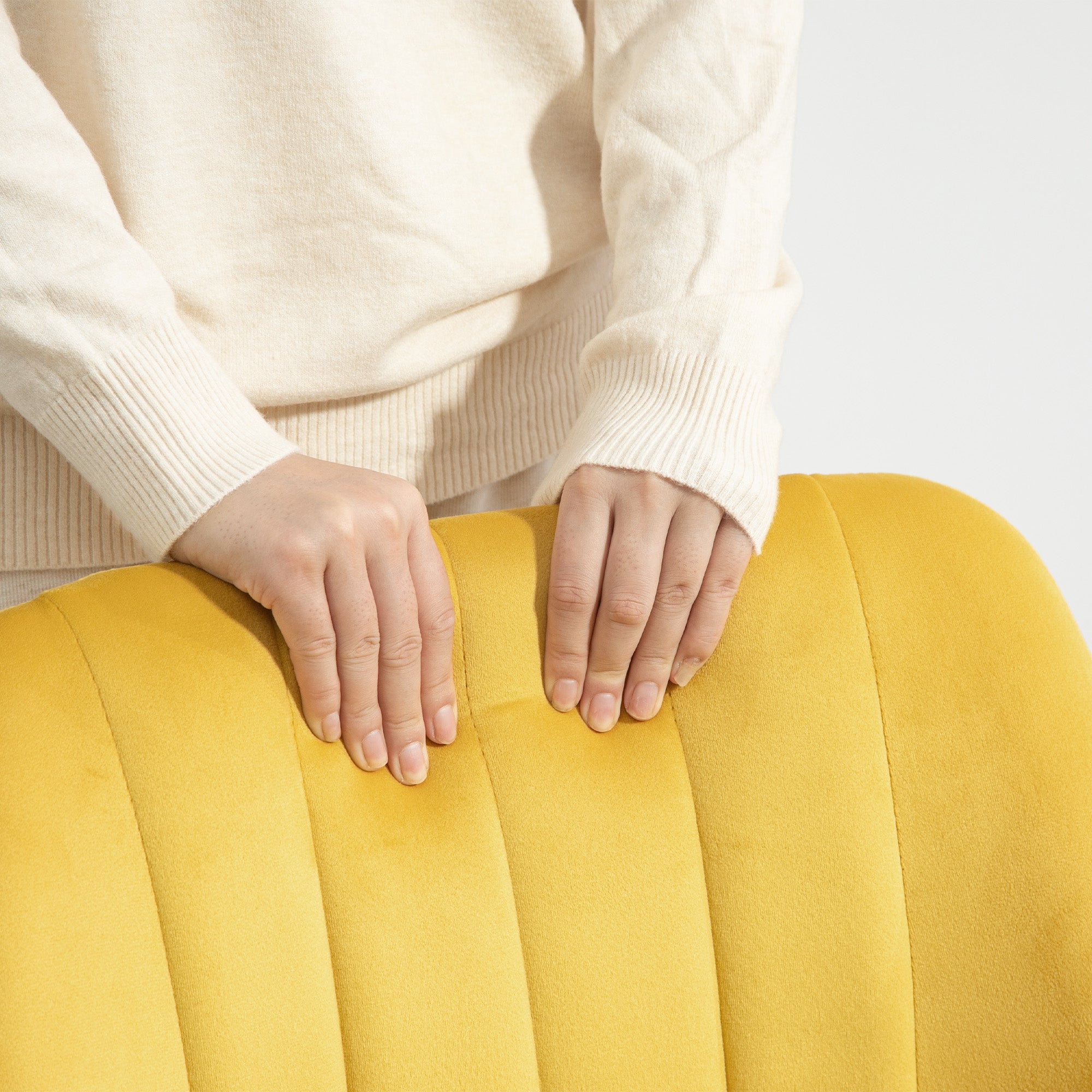 Mid Back Office Chair Velvet Fabric Swivel Scallop Shape Computer Desk Chair, Yellow Office Chairs at Gallery Canada
