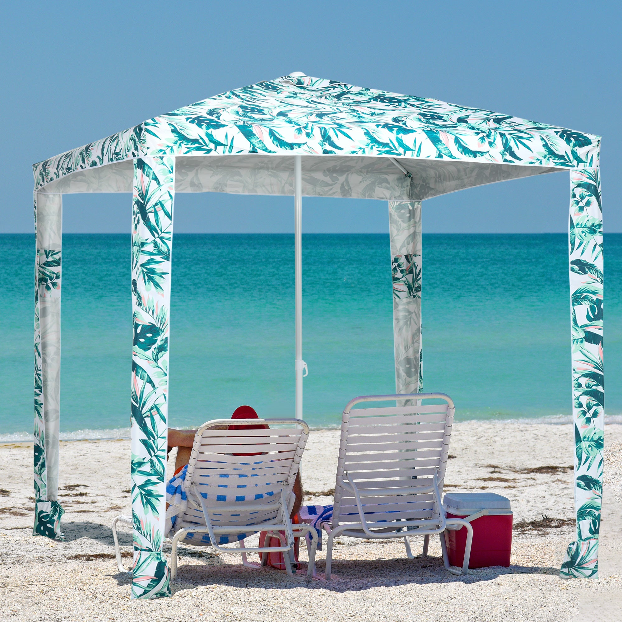 Beach Umbrella, 6.5' Easy-Assembly Sun-Shade Shelter with Sandbags and Carry Bag, Cool UV50+, Green Beach Umbrellas at Gallery Canada
