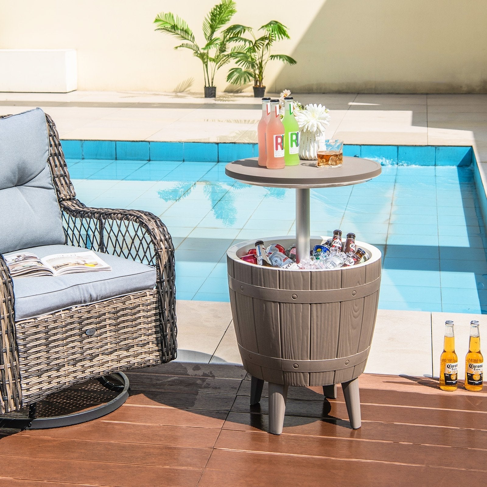 10 Gallon Cooler Bar Table Outdoor Coffee Table Ice Bucket with Telescopic Tabletop for Beer and Wine, Brown Coolers   at Gallery Canada