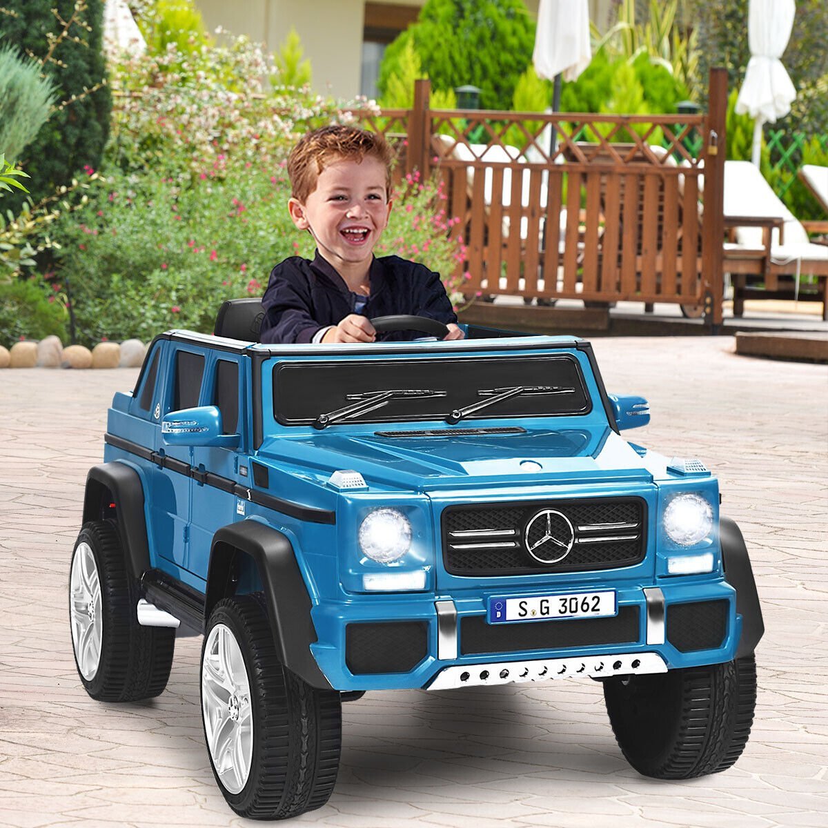 12V Licensed Mercedes-Benz Kids Ride On Car, Navy Powered Ride On Toys   at Gallery Canada