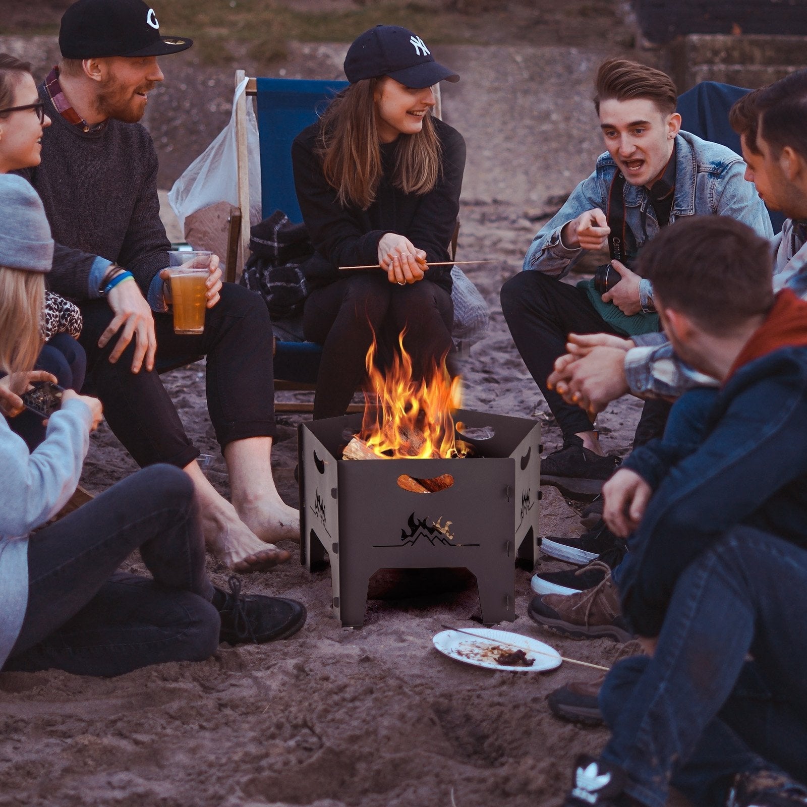 19 Inches Collapsible Portable Plug Fire Pit with Storage Bag, Black Fire Pits   at Gallery Canada