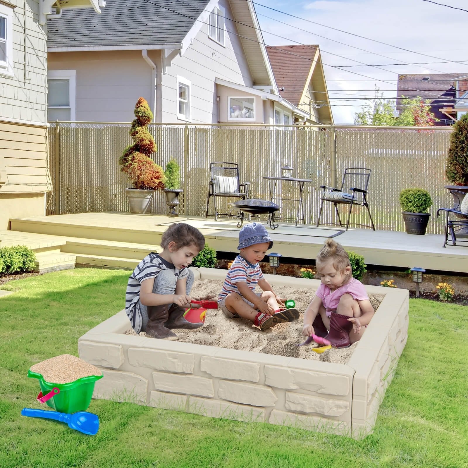 2-In-1 HDPE Kids Sandbox with Cover and Bottom Liner, White Sandboxes   at Gallery Canada