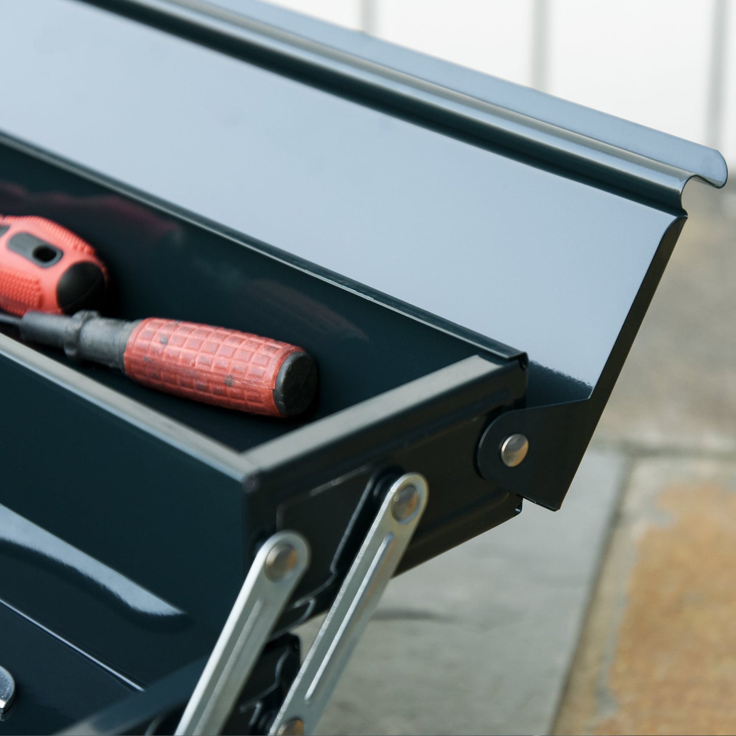 22" inches Metal Tool Box Portable 5-Tray Cantilever Steel Tool Chest Cabinet, Dark Green Tool Organizers   at Gallery Canada