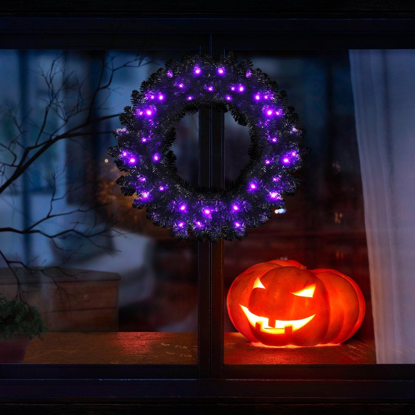 24 Inch Pre-lit Halloween Wreath with 35 Purple LED Lights, Black Halloween   at Gallery Canada