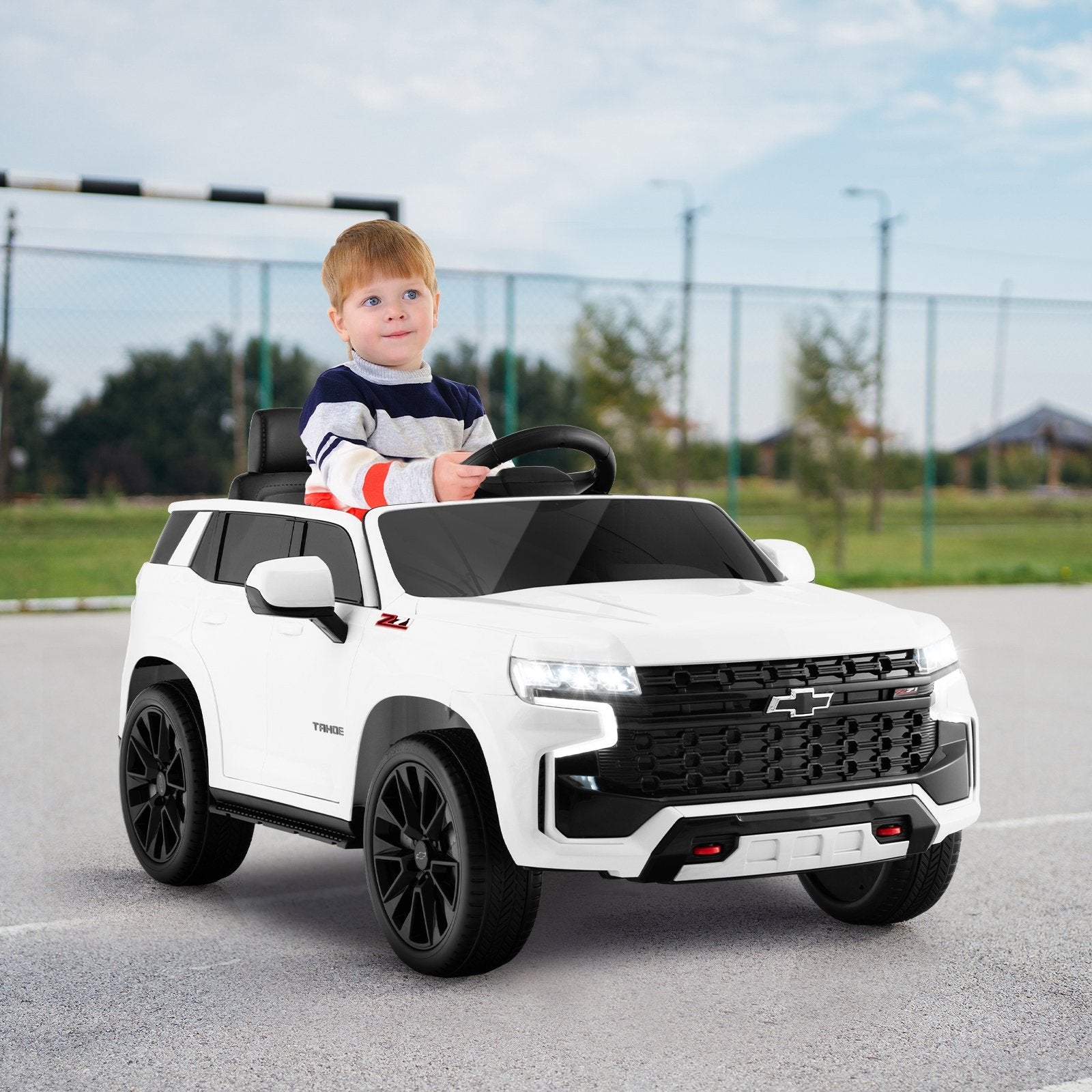 12V Kids Ride on Car with 2.4G Remote Control, White Powered Ride On Toys   at Gallery Canada