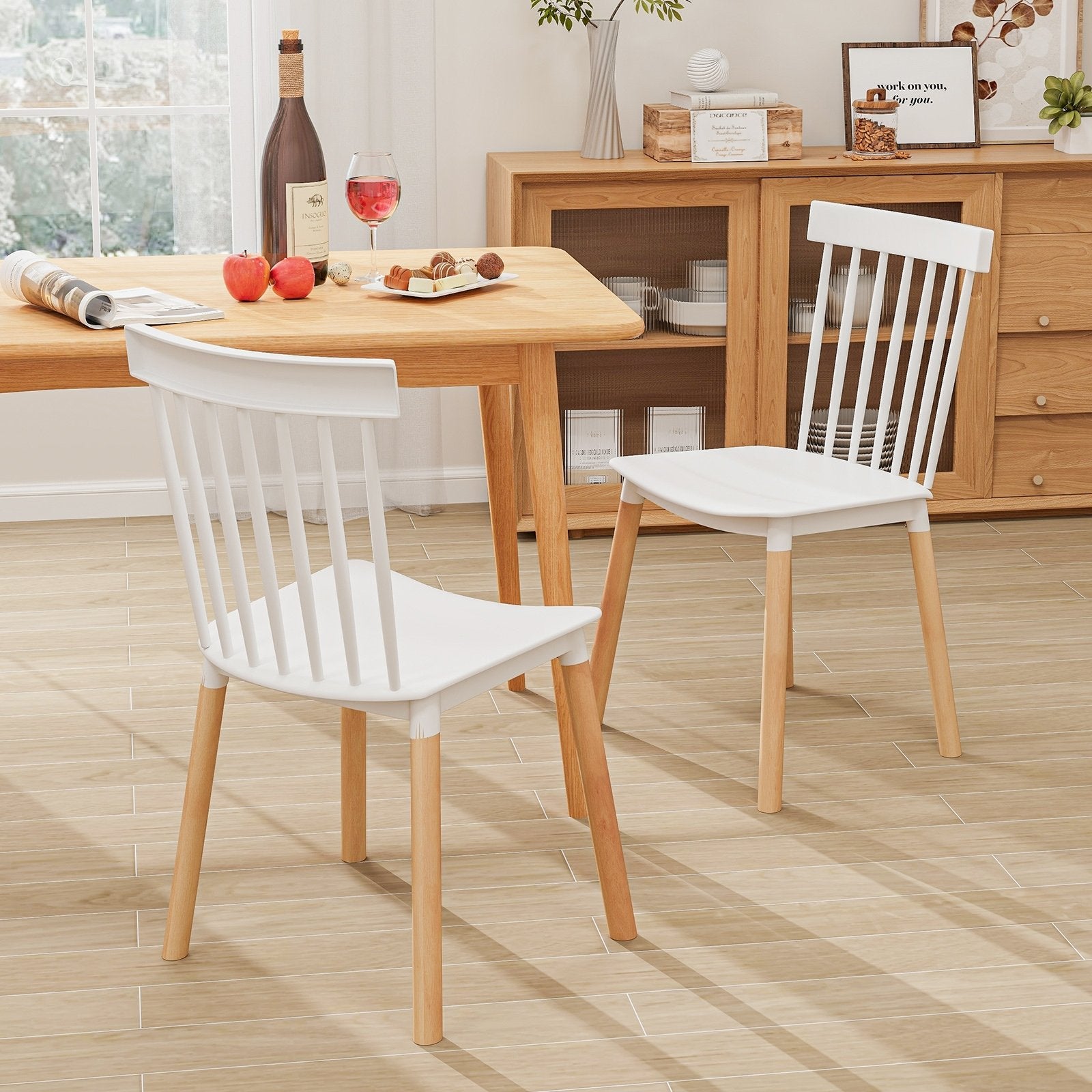 Set of 4 Windsor Dining Chairs with Spindle Backs and Curved Seats, White Dining Chairs   at Gallery Canada