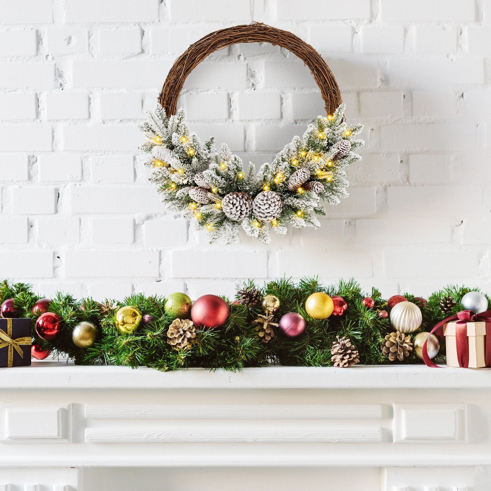 Pre-lit Snow Flocked Artificial Christmas Wreath with 8 Pine Cones and 35 LED Lights, Multicolor Christmas Decor & Accessories   at Gallery Canada