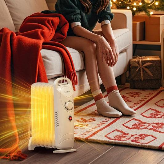 700W Electric Oil Filled Radiator Heater with Adjustable Thermostat, White Space Heaters White  at Gallery Canada