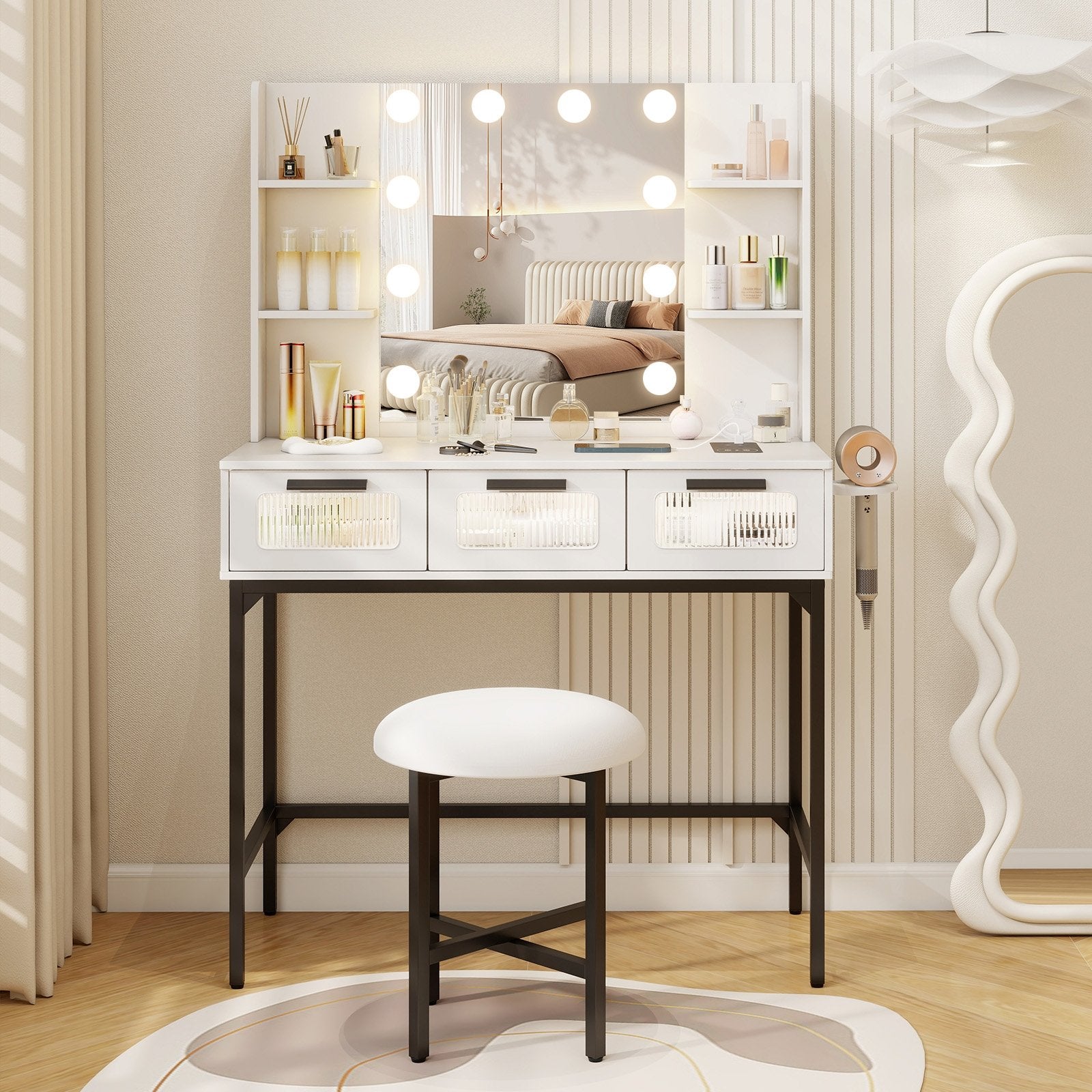 Bedroom Makeup Vanity Desk with Hollywood Mirror and Lights, White Makeup Vanities   at Gallery Canada