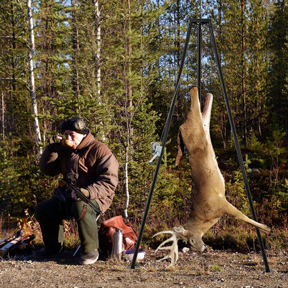 Tripod Game Hoist Deer Hanger 600 LBS Capacity Deer Skinning Rack, Black Camping at Gallery Canada